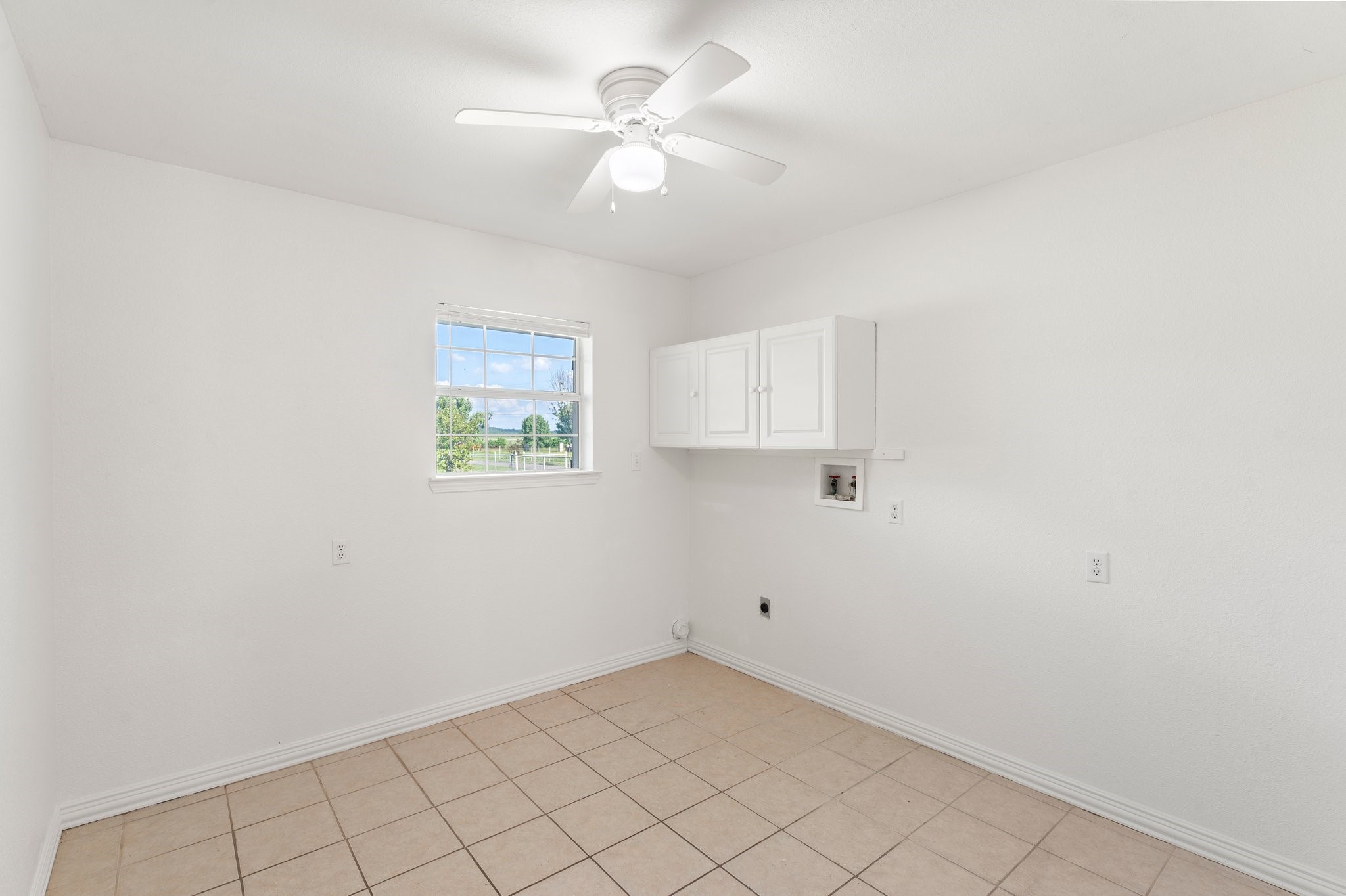 14203 County Road 2900