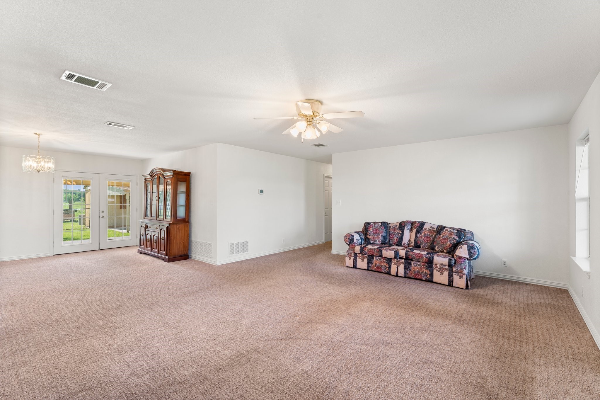 14203 County Road 2900