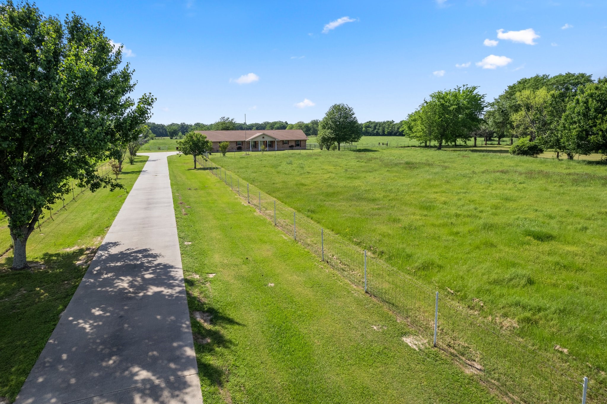14203 County Road 2900