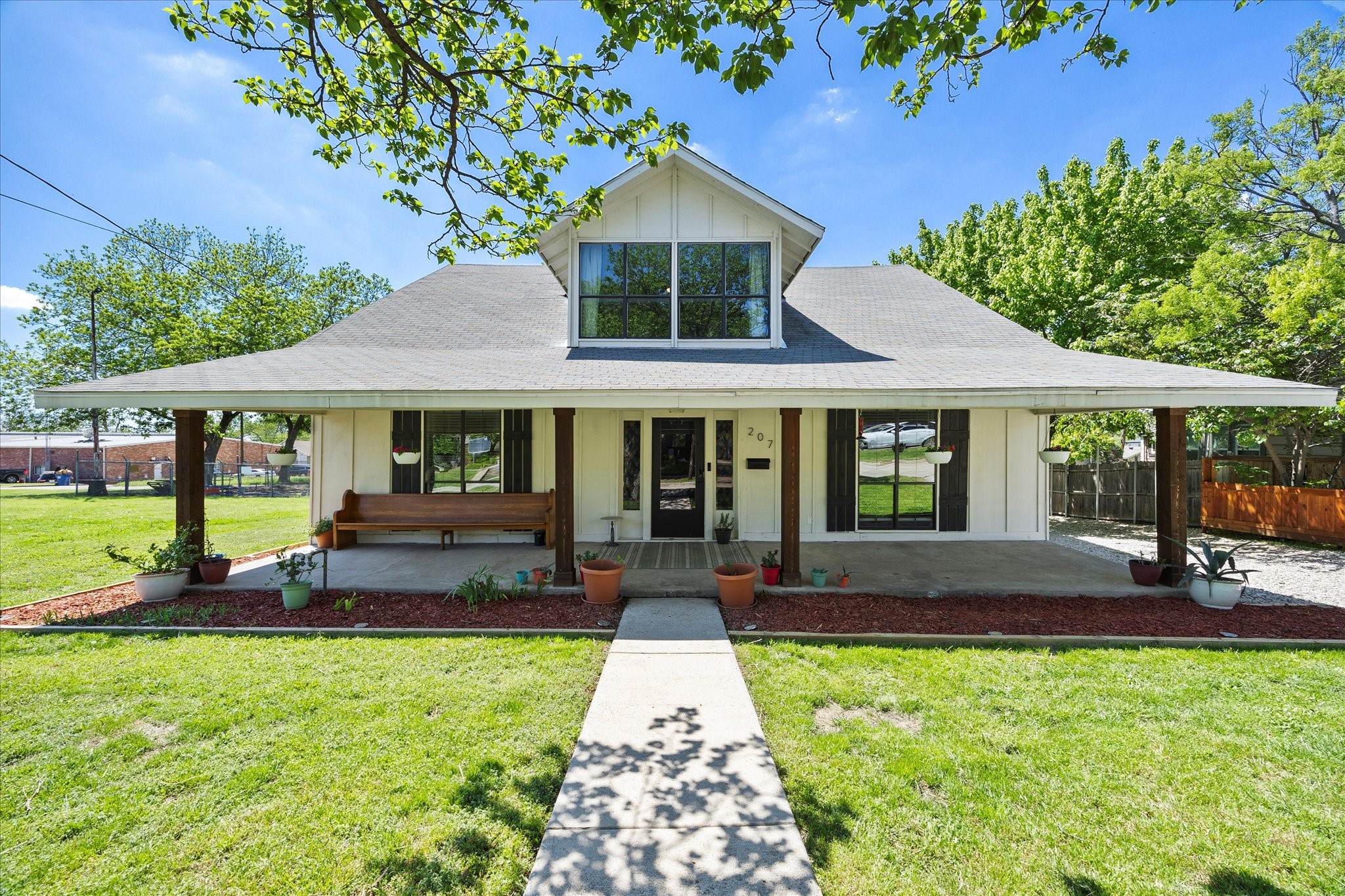 207 N Main Street