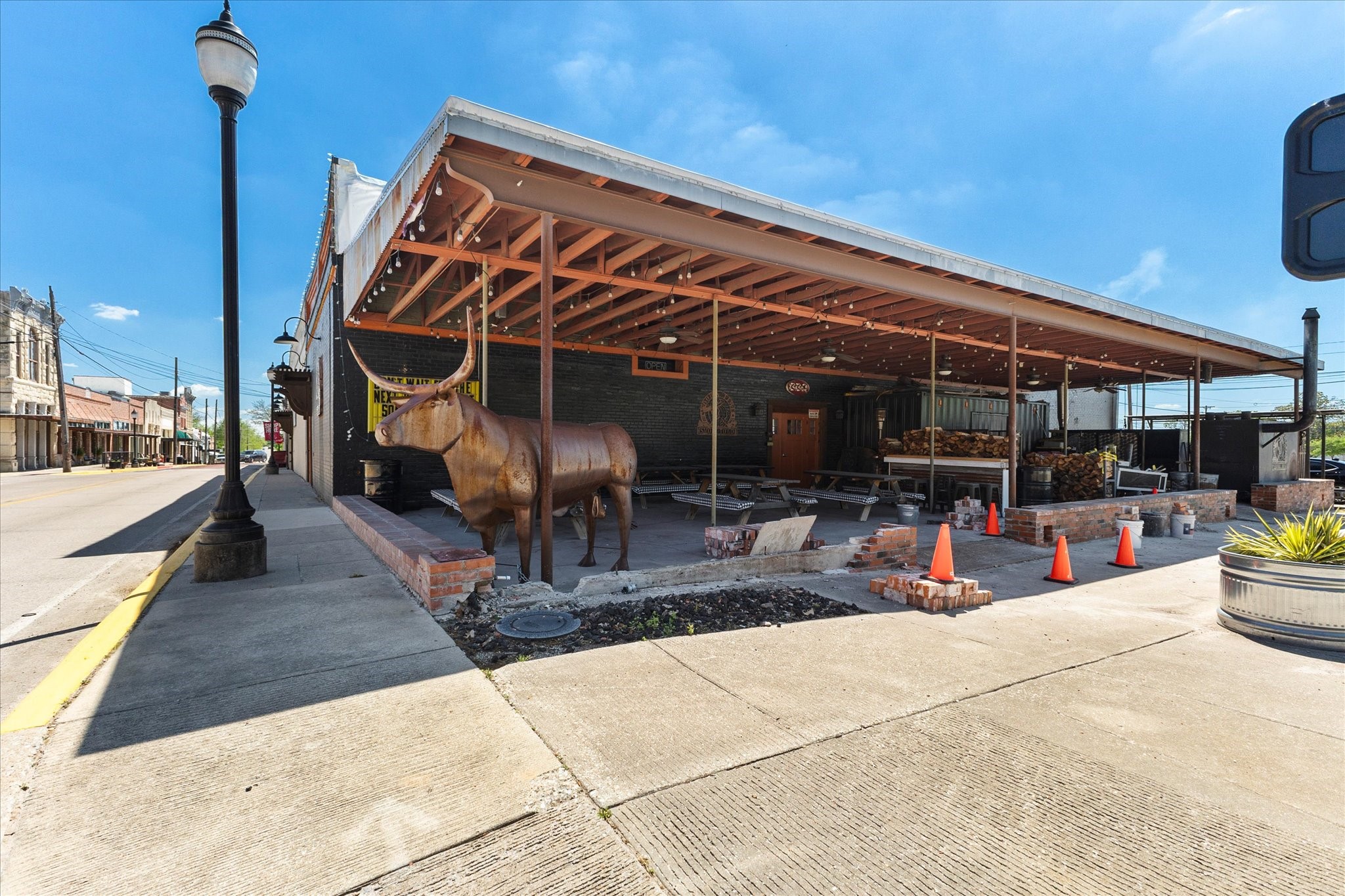 207 N Main Street