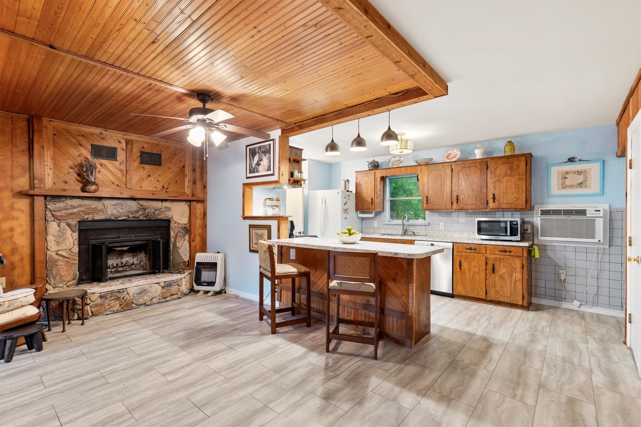 4184 County Road 893