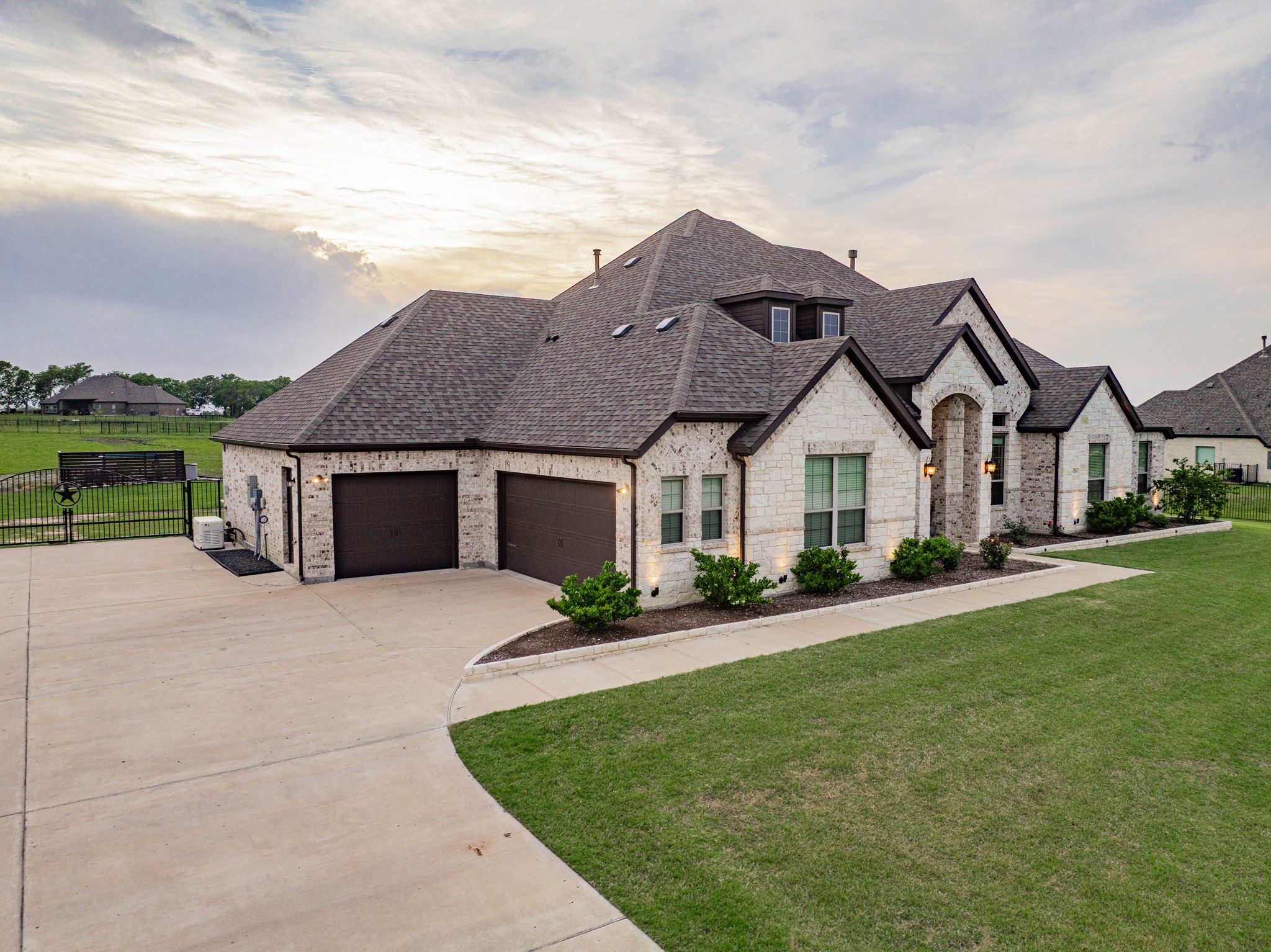 426 Norbury Drive