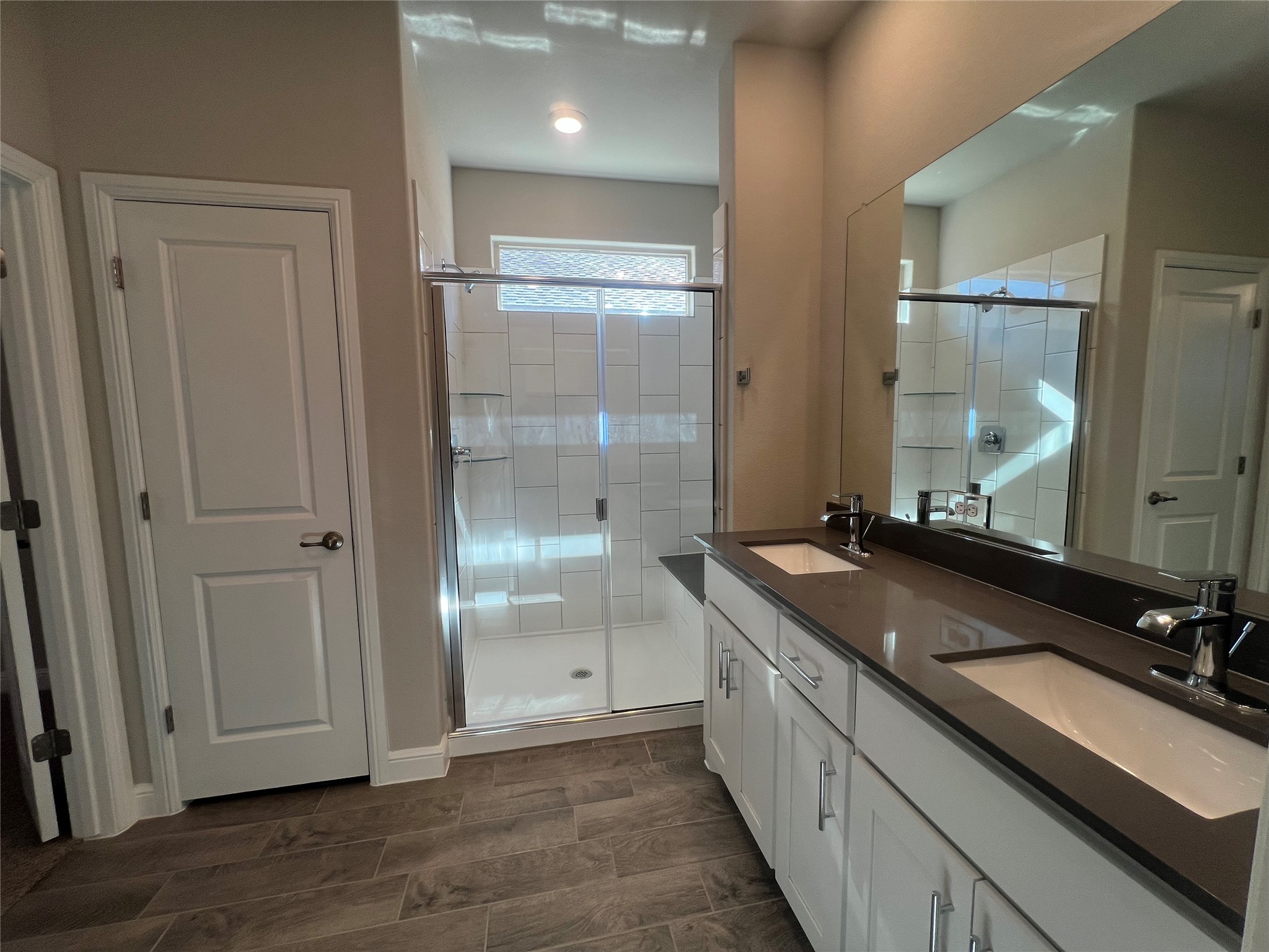 2208 Gill Star Drive