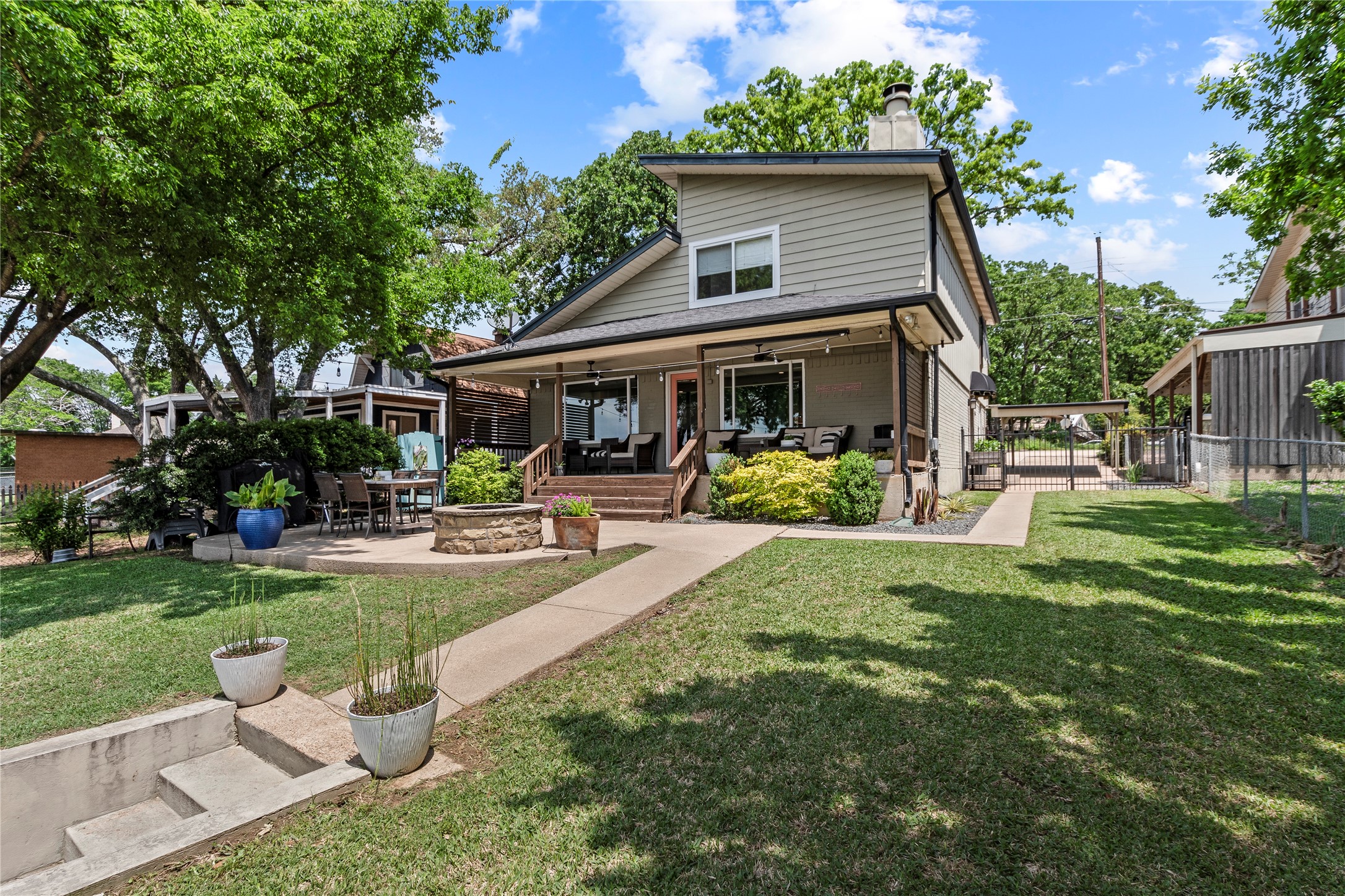 116 Harbor Drive
