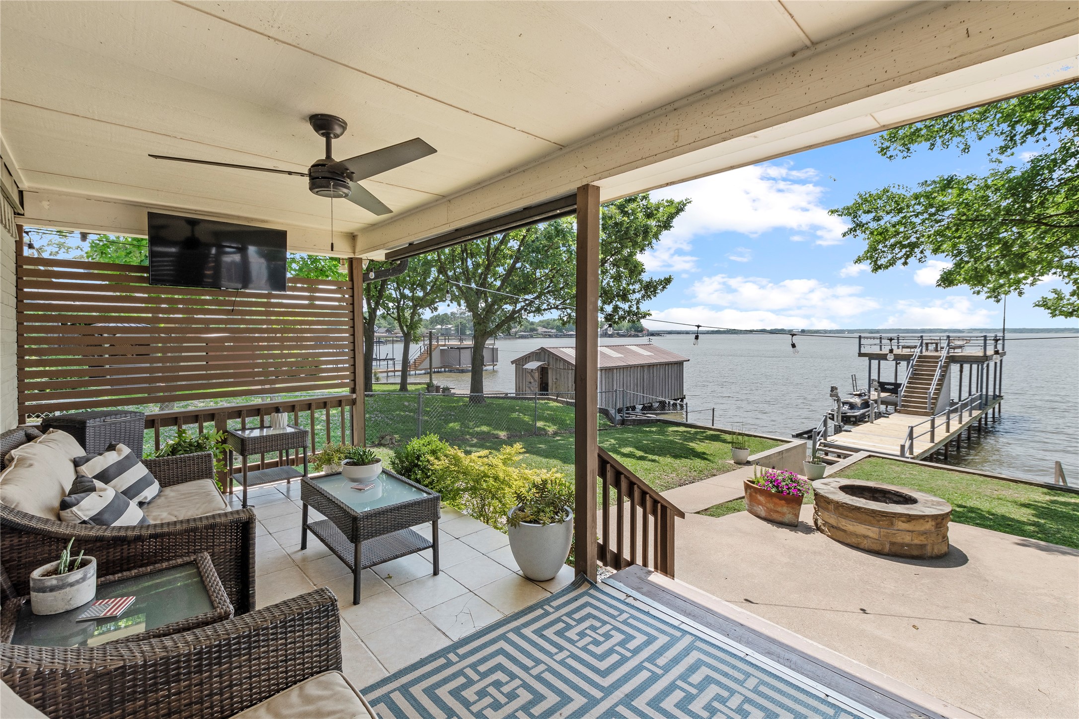 116 Harbor Drive