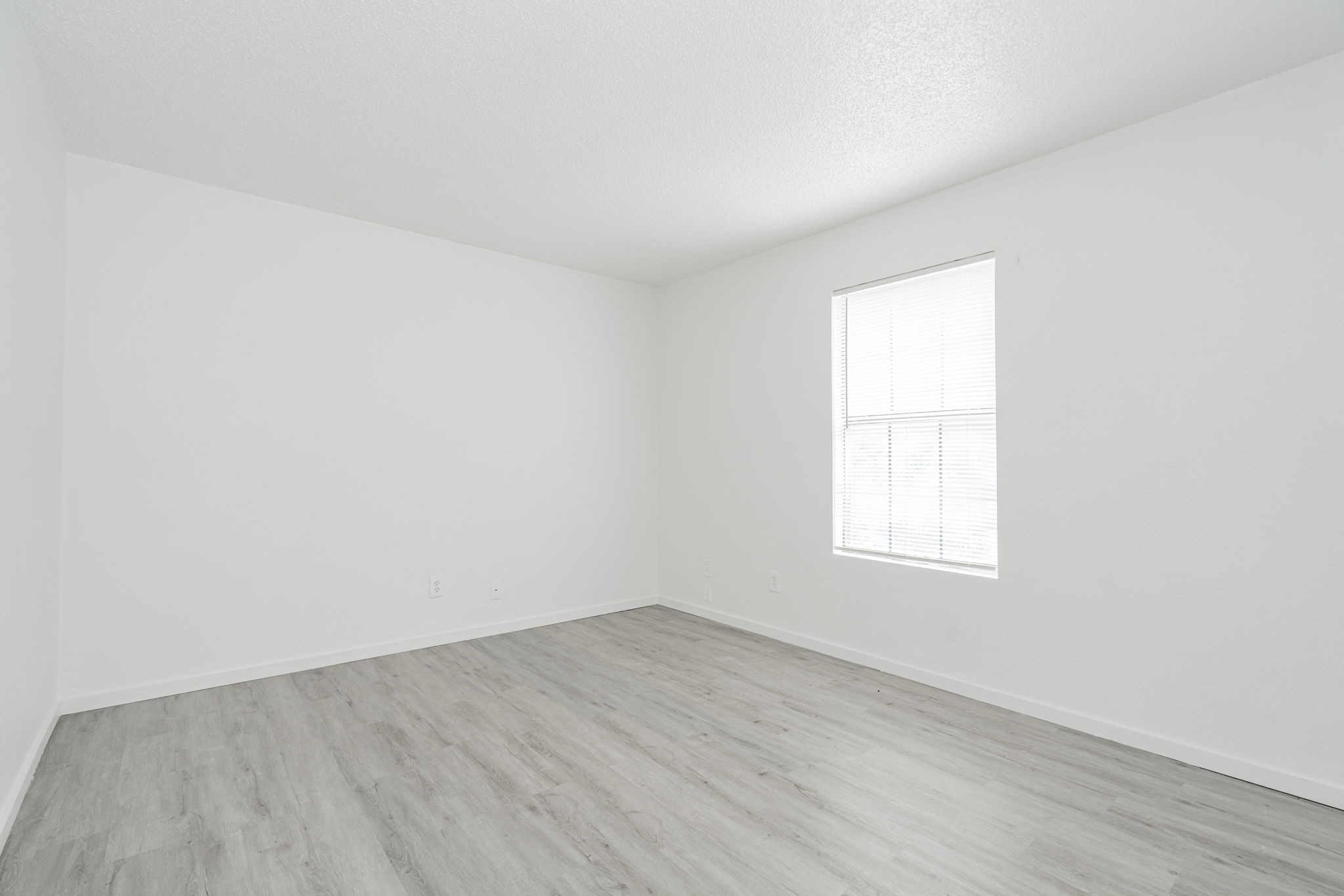 104 N Heights Drive