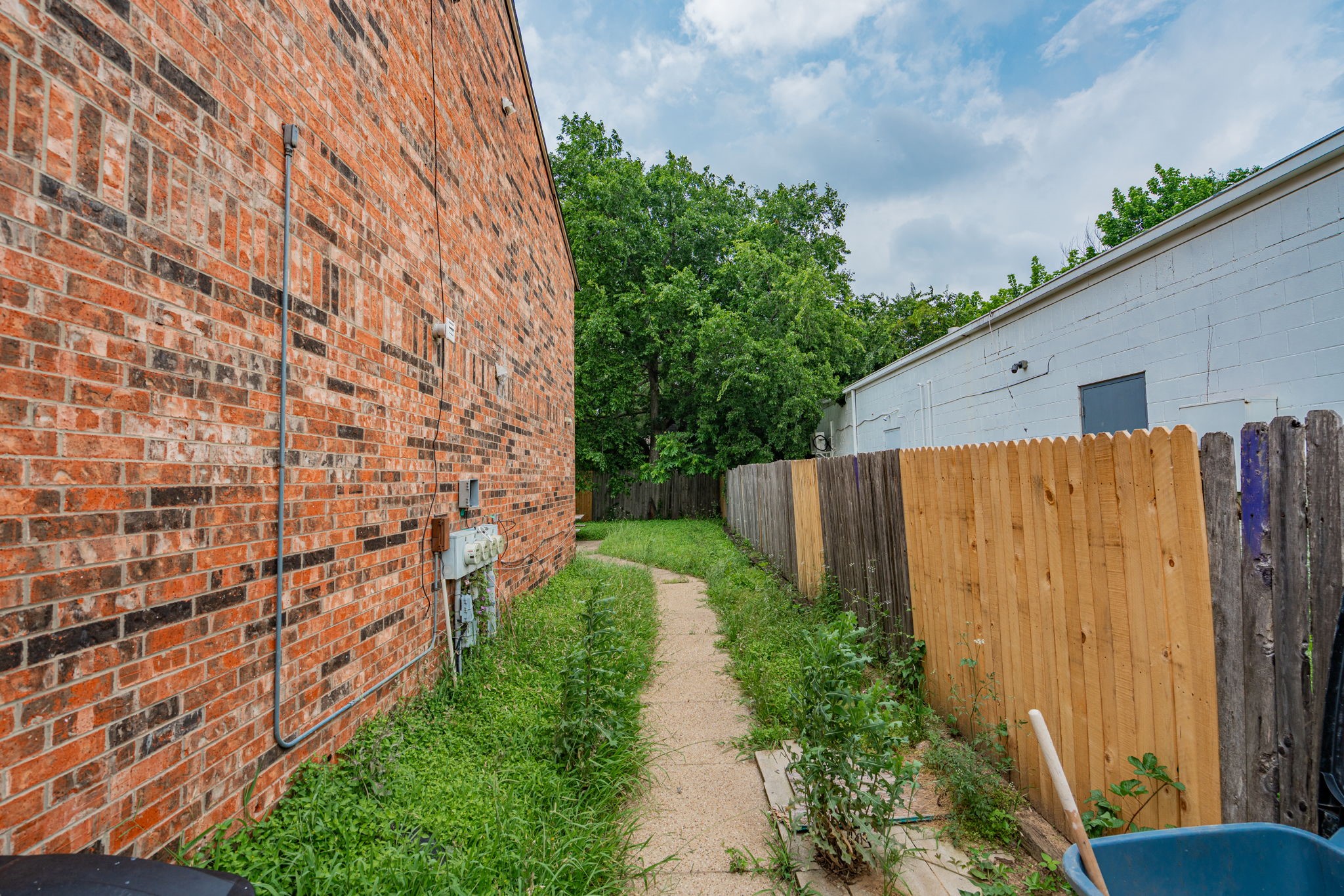 104 N Heights Drive