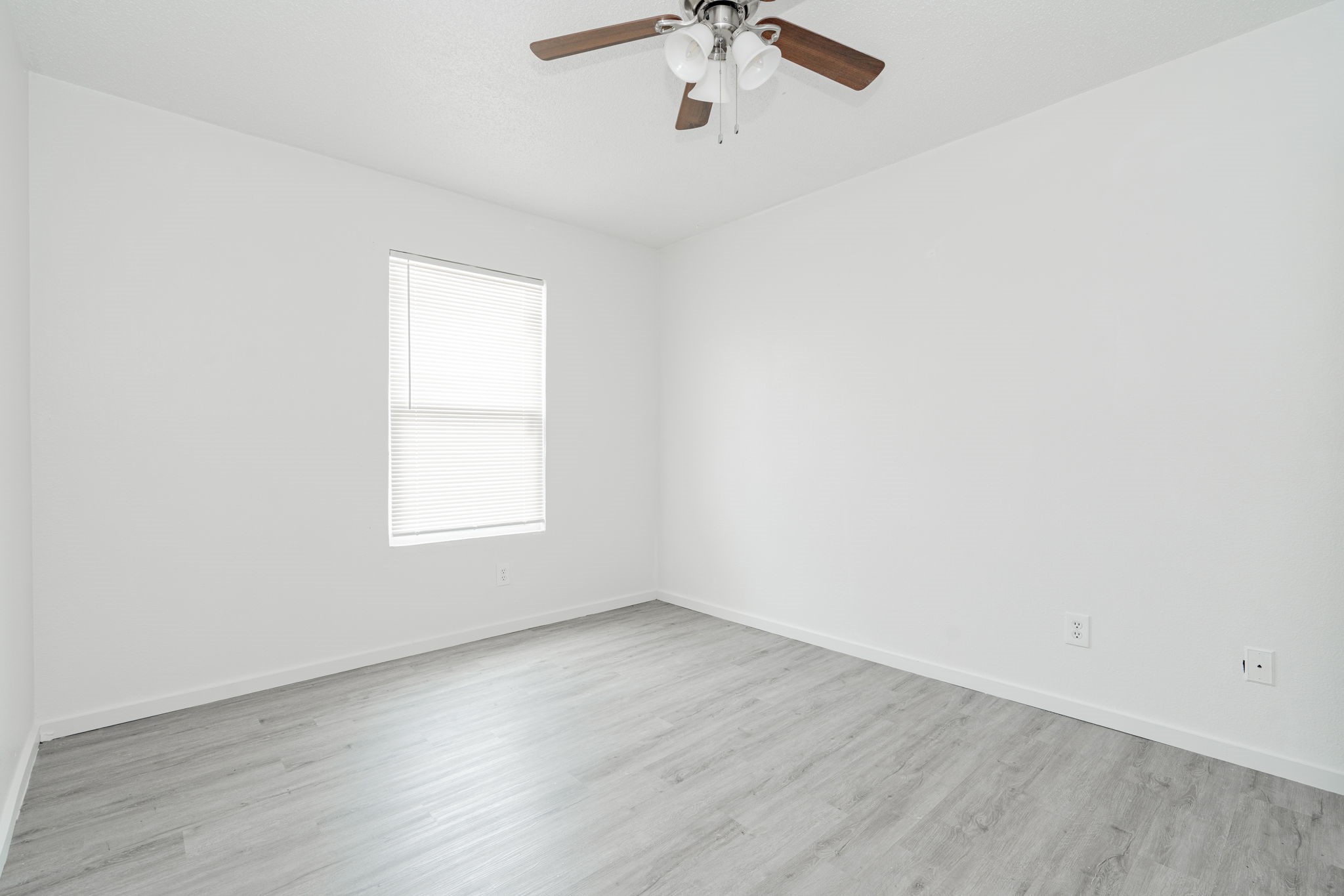 104 N Heights Drive