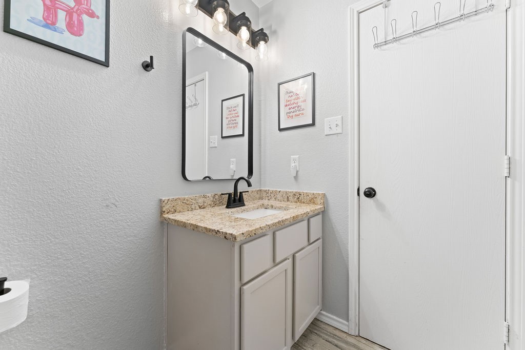 300 Aspenwood Trail