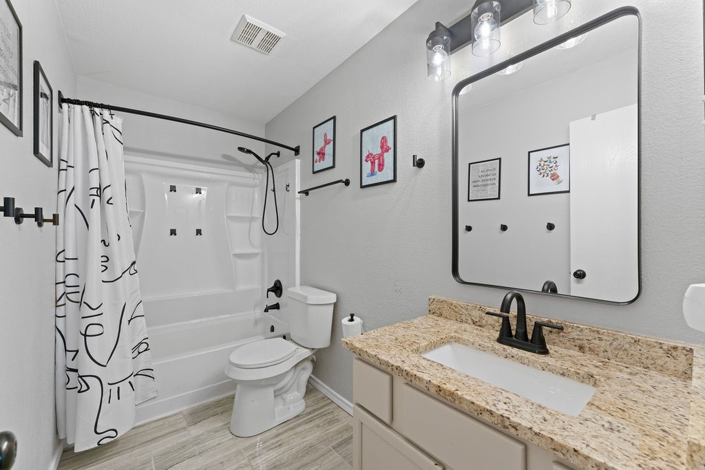 300 Aspenwood Trail