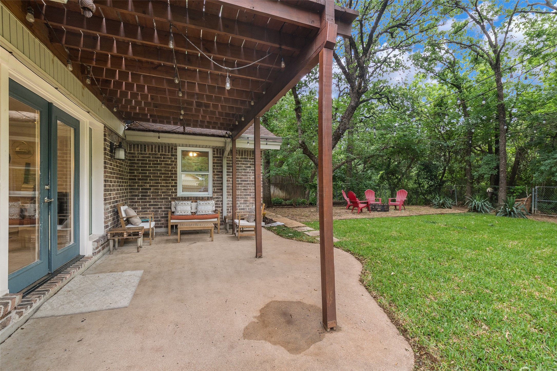 2012 S Meadow Way Circle