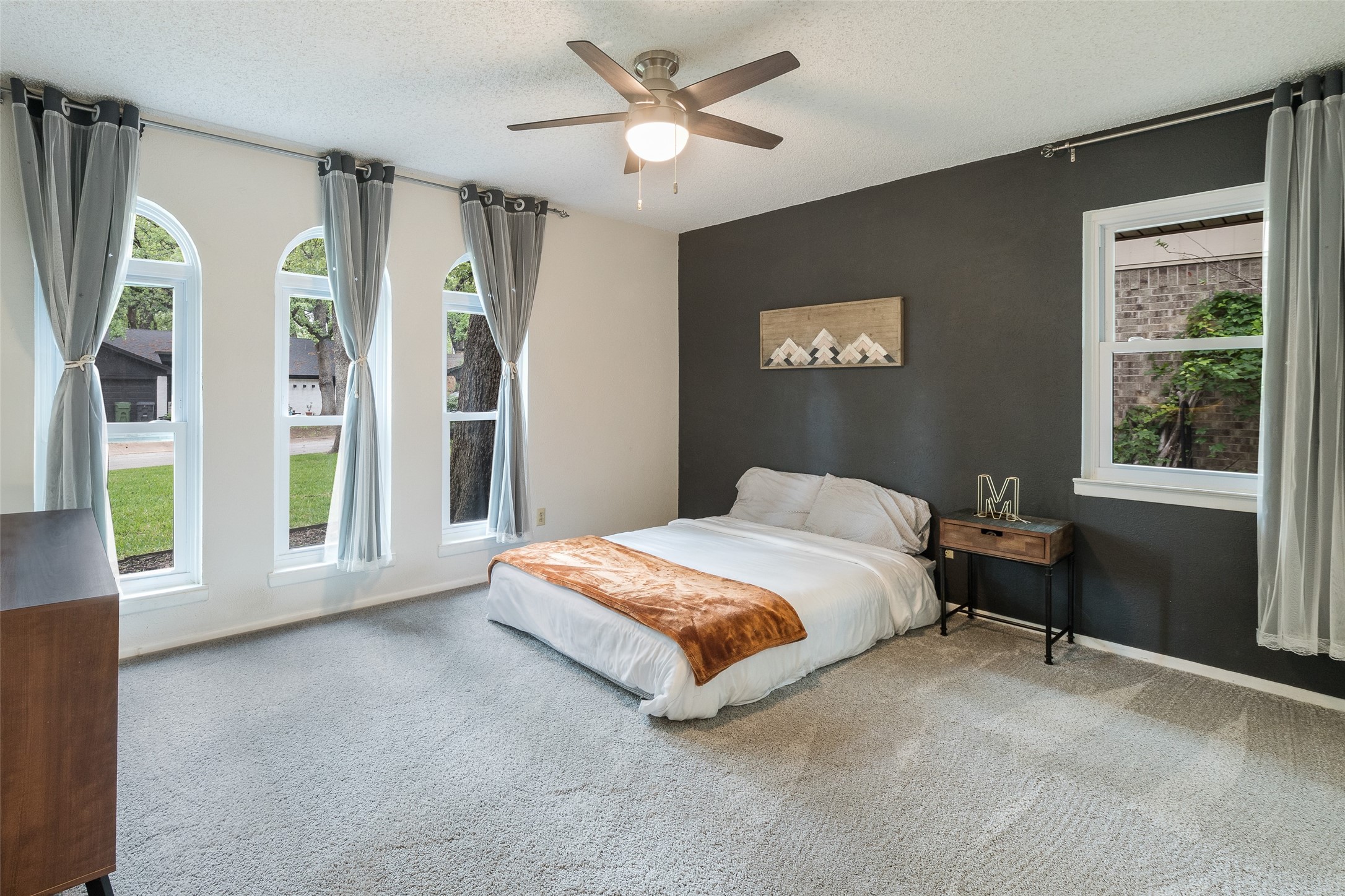 2012 S Meadow Way Circle