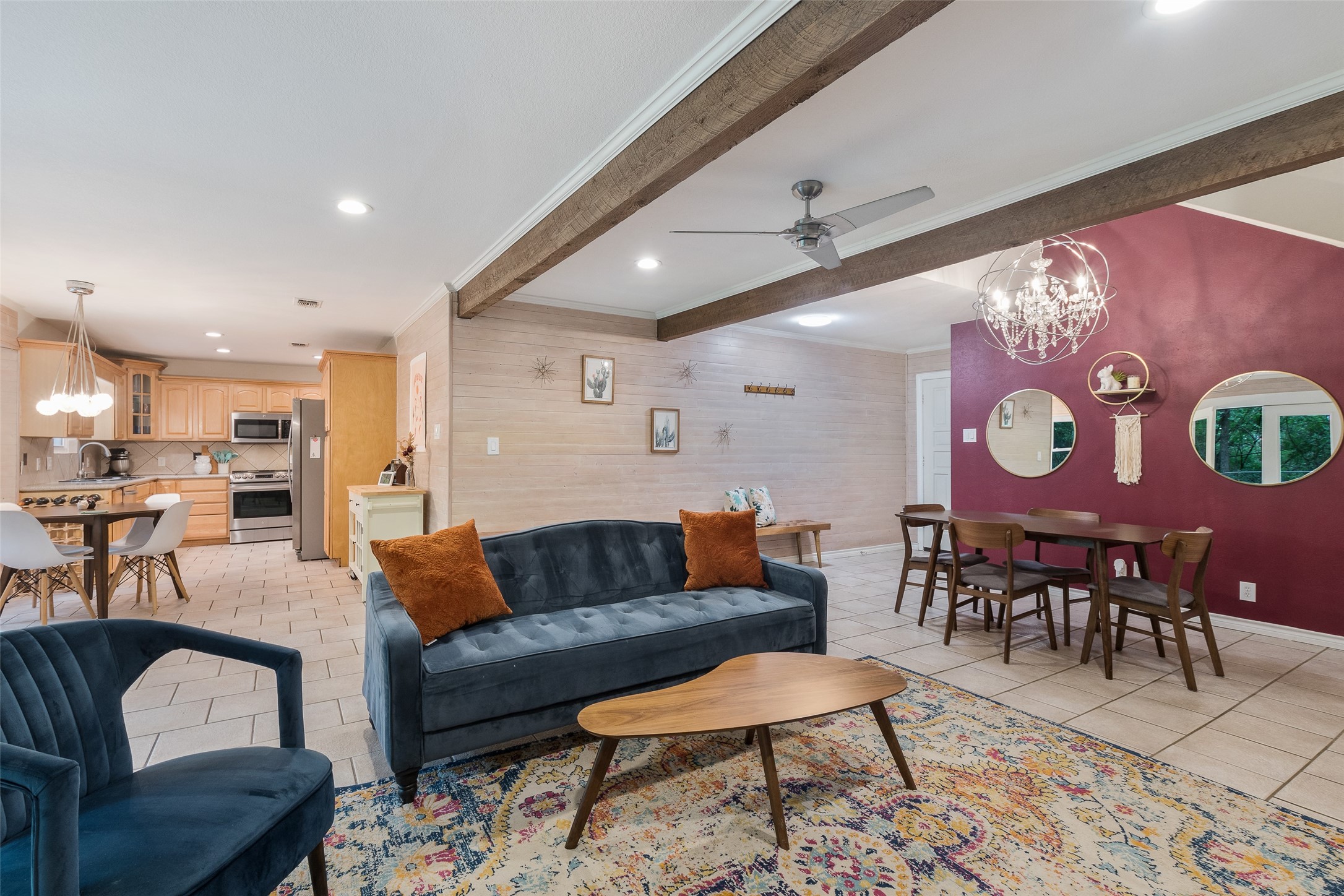 2012 S Meadow Way Circle