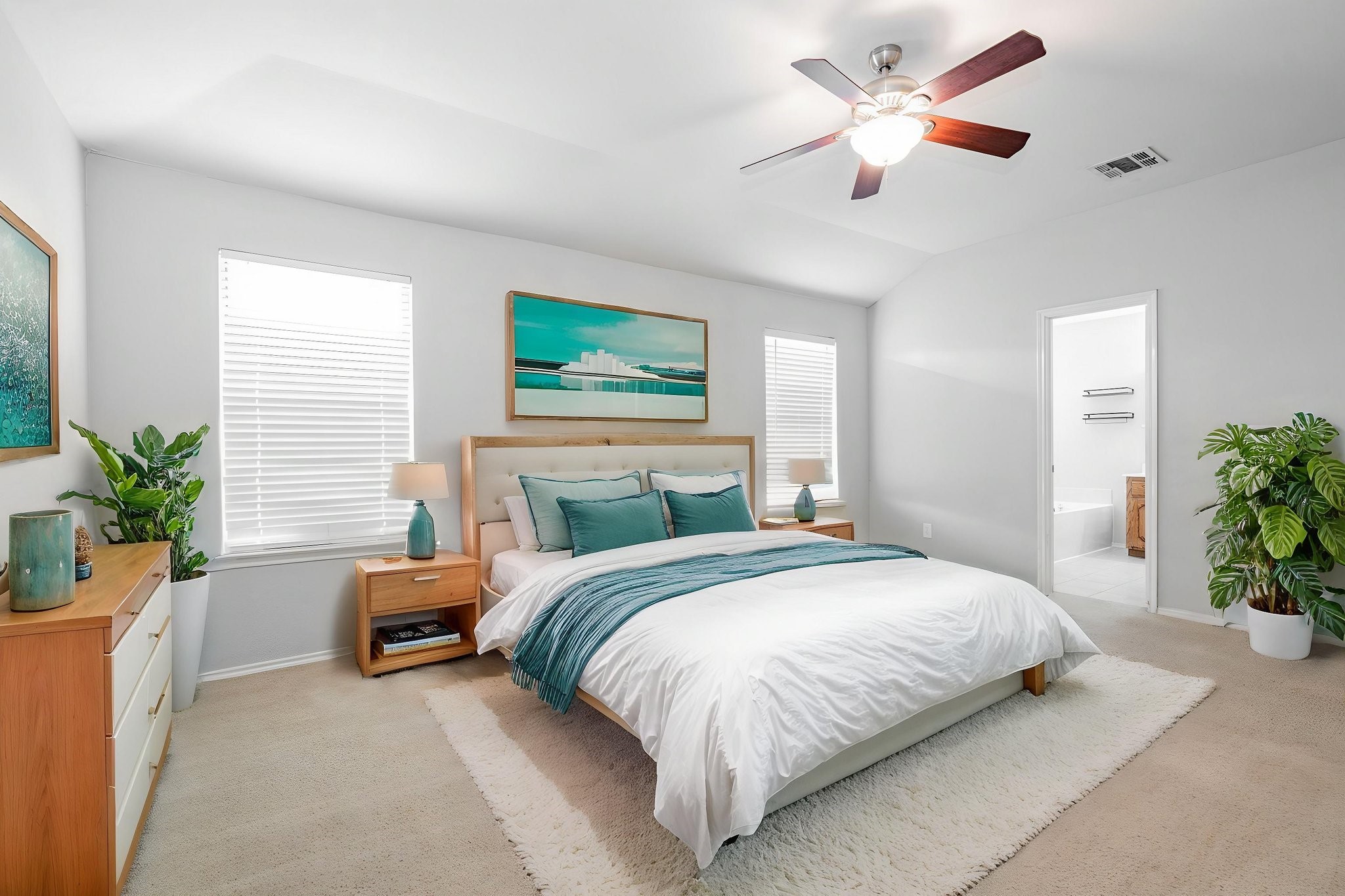 2901 Mockingbird Street