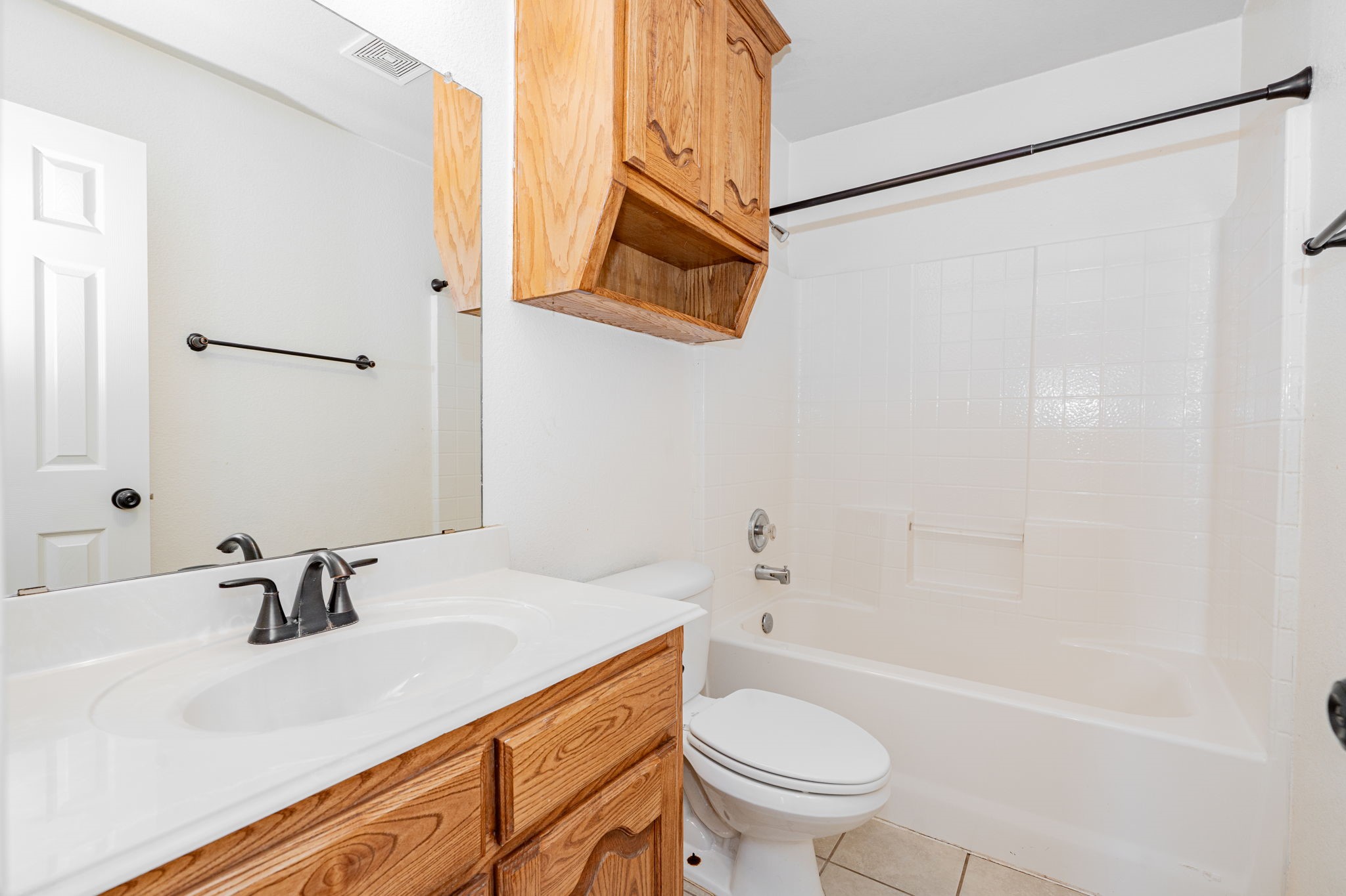 2901 Mockingbird Street