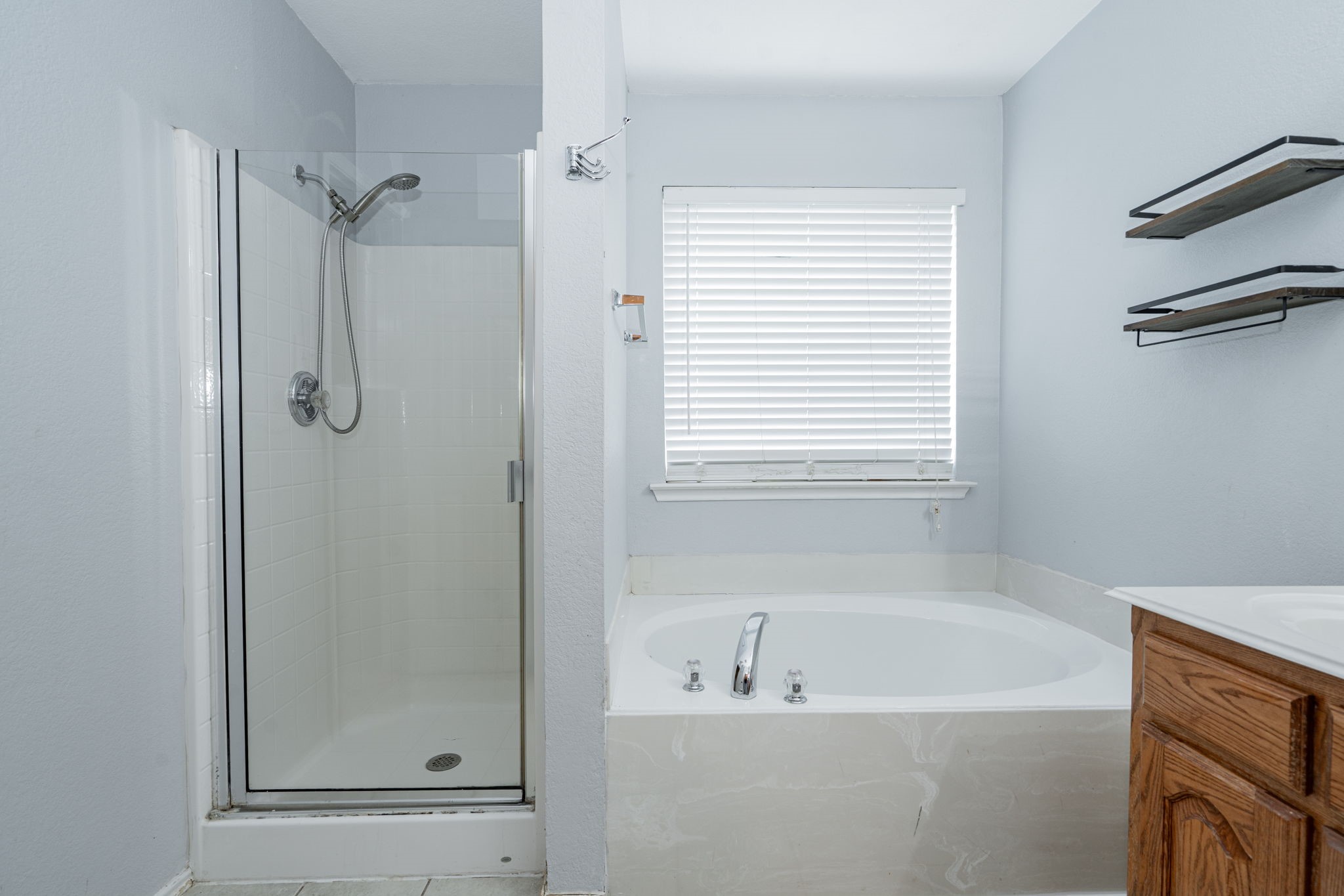 2901 Mockingbird Street