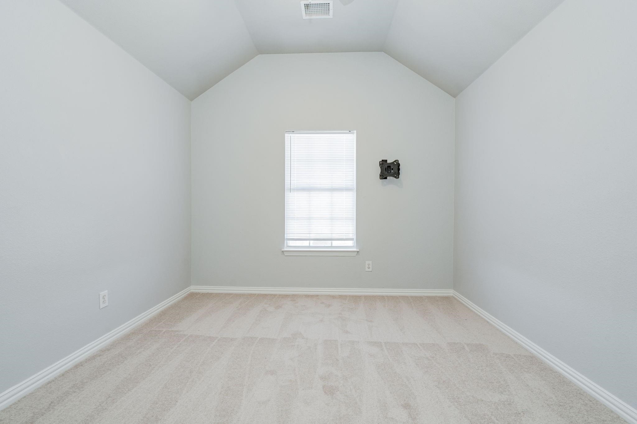 2923 Newport Drive