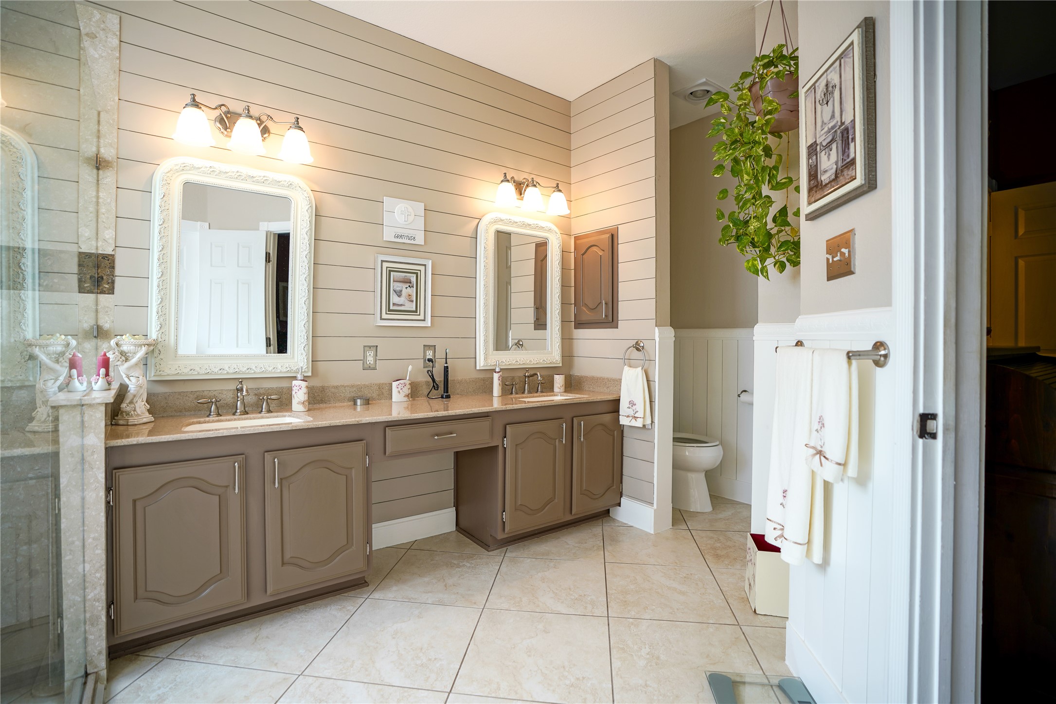 7725 Arcadia Trail
