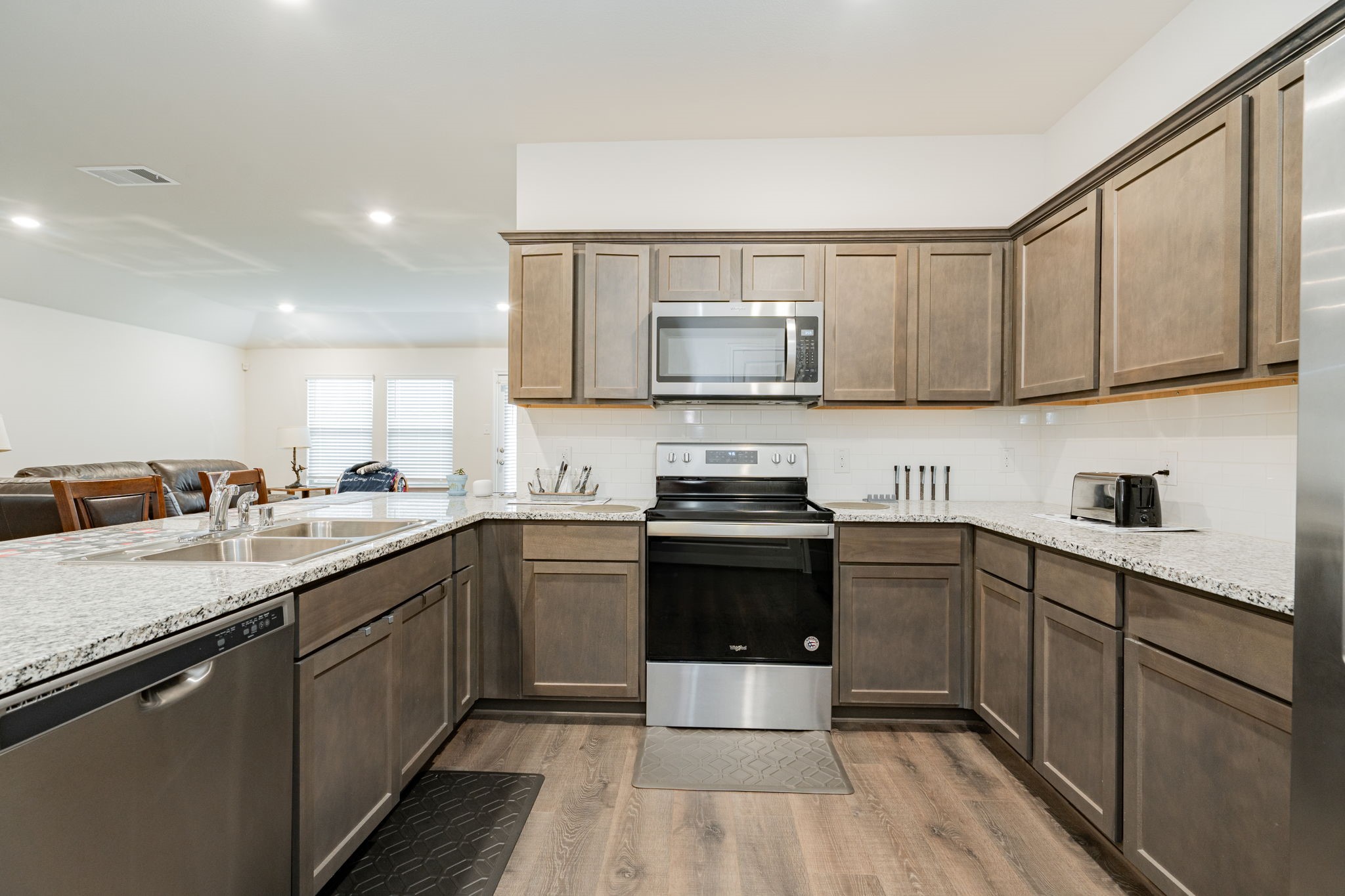 2308 Bellewood Court