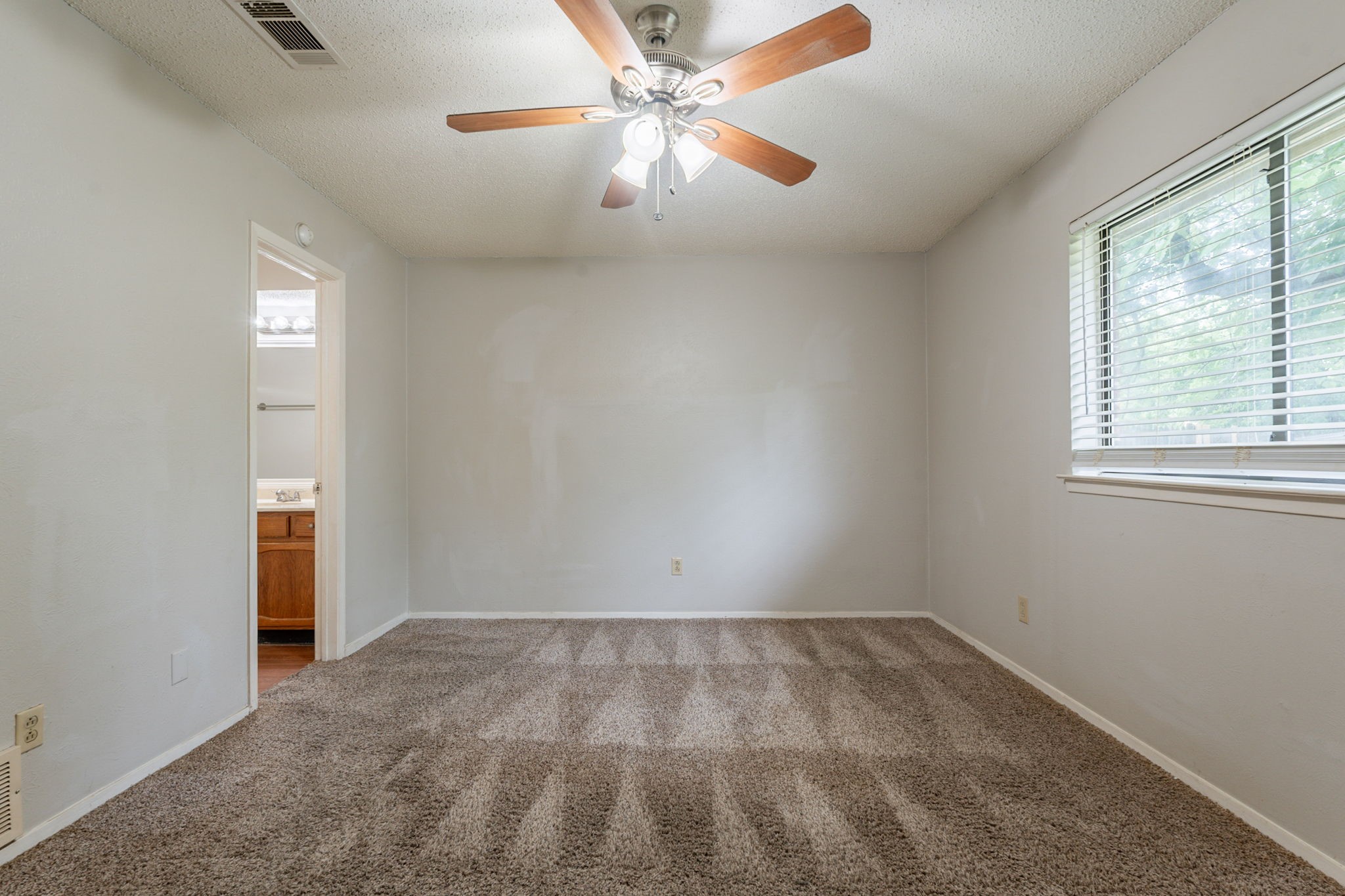 917 Cottonwood Trail