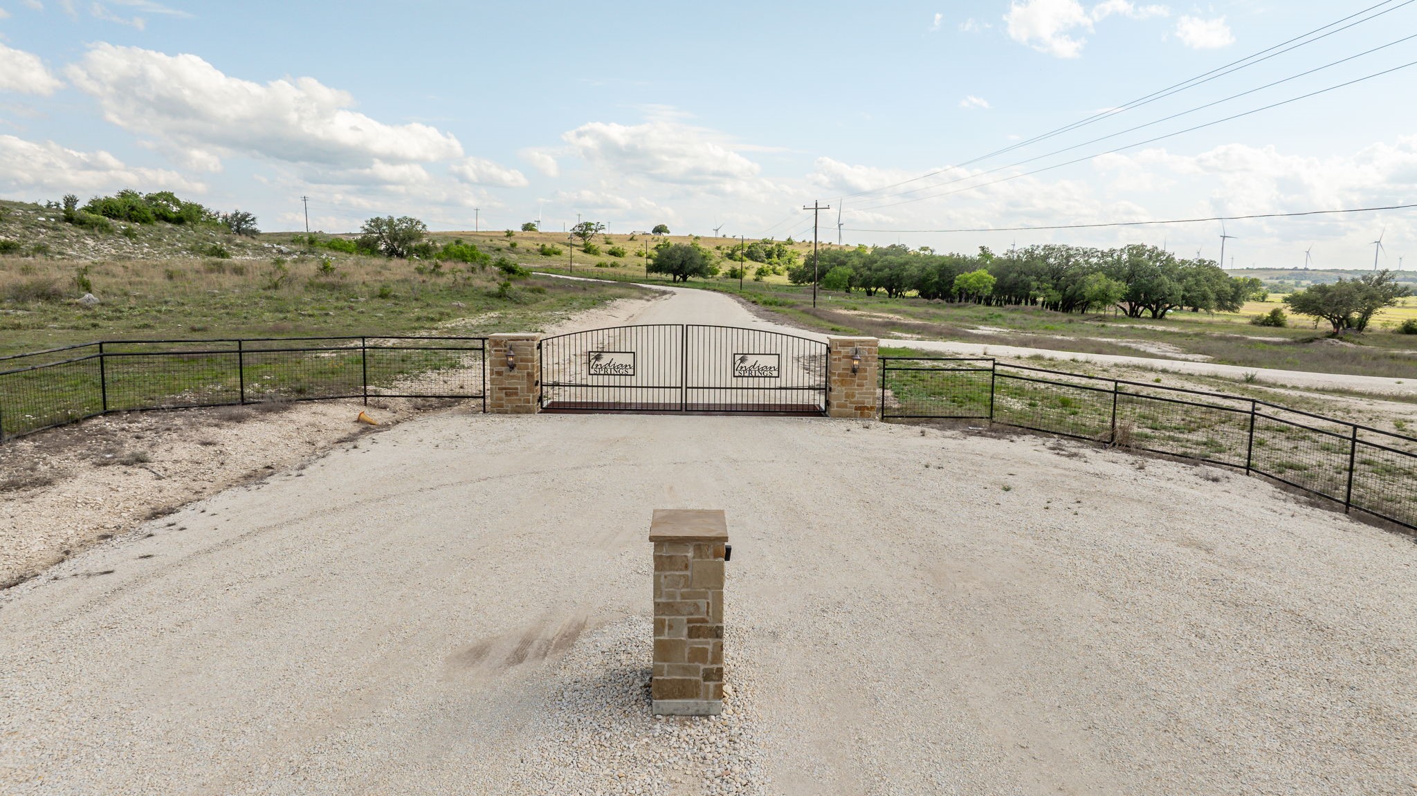 355 Private Road 6335