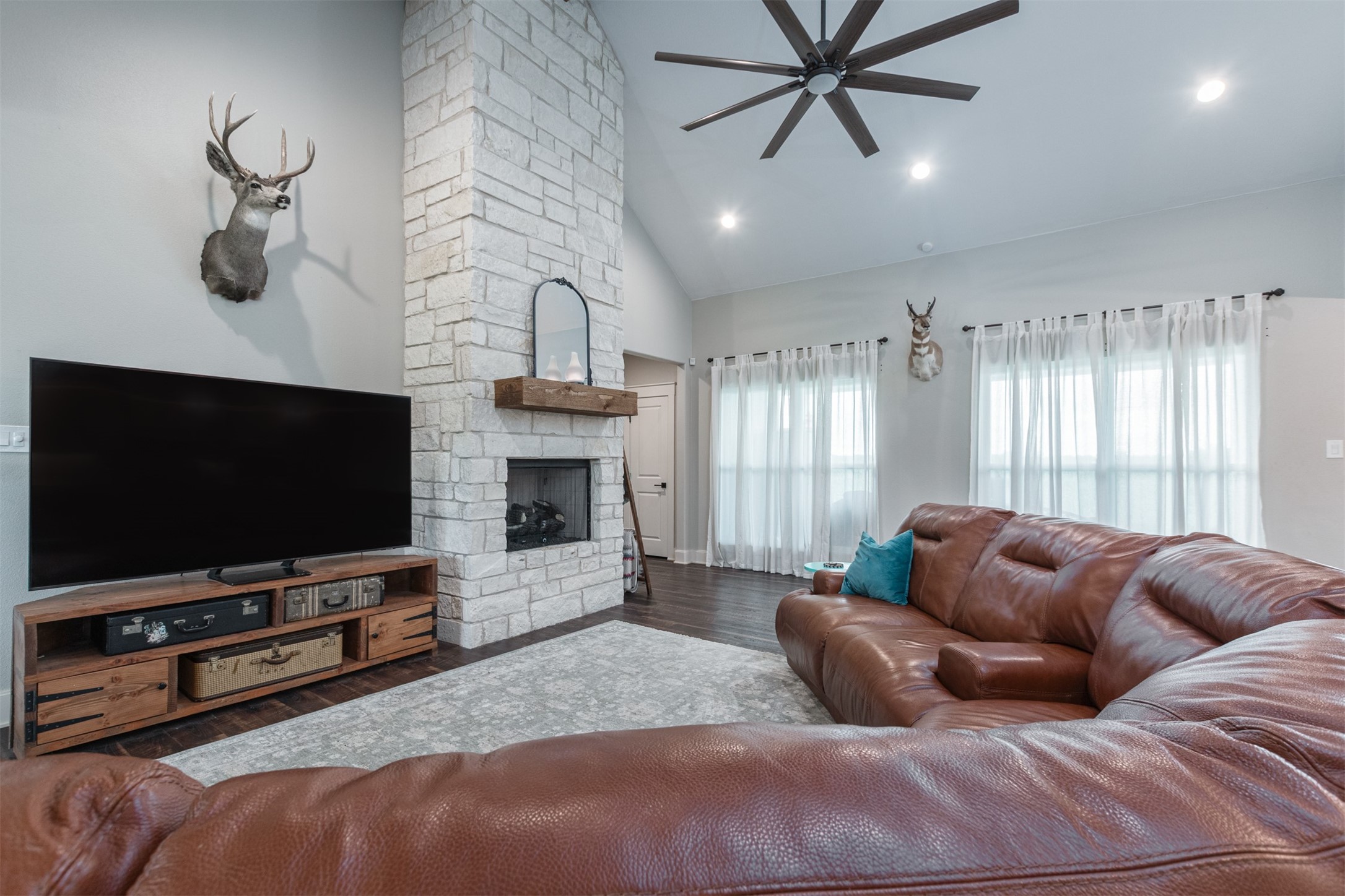 5808 County Road 4120