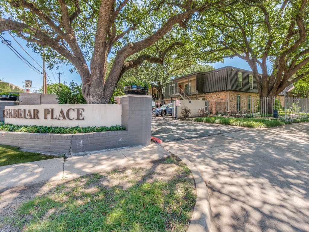 5326 Fleetwood Oaks Avenue 247