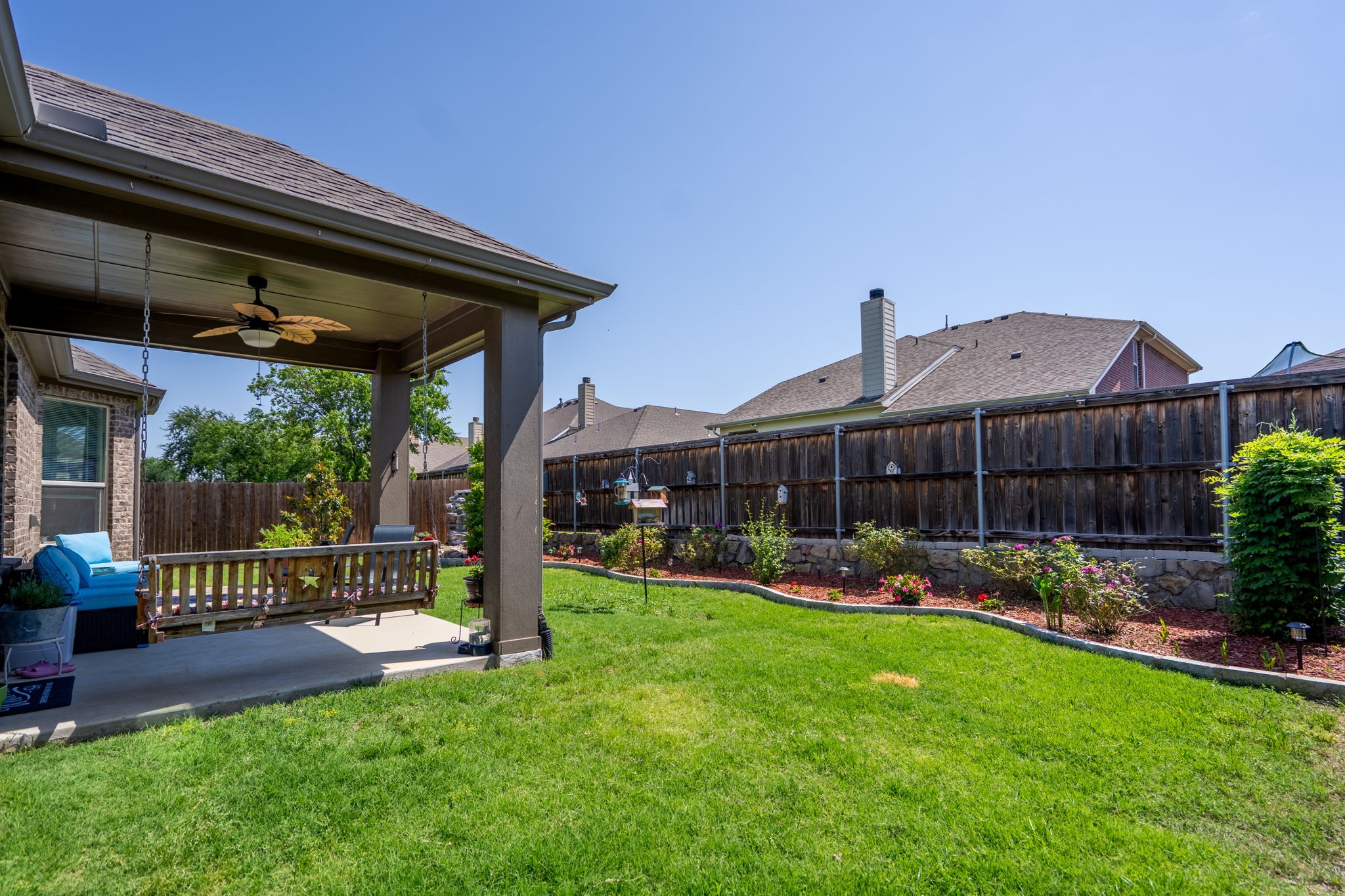 513 Lake Cove Drive