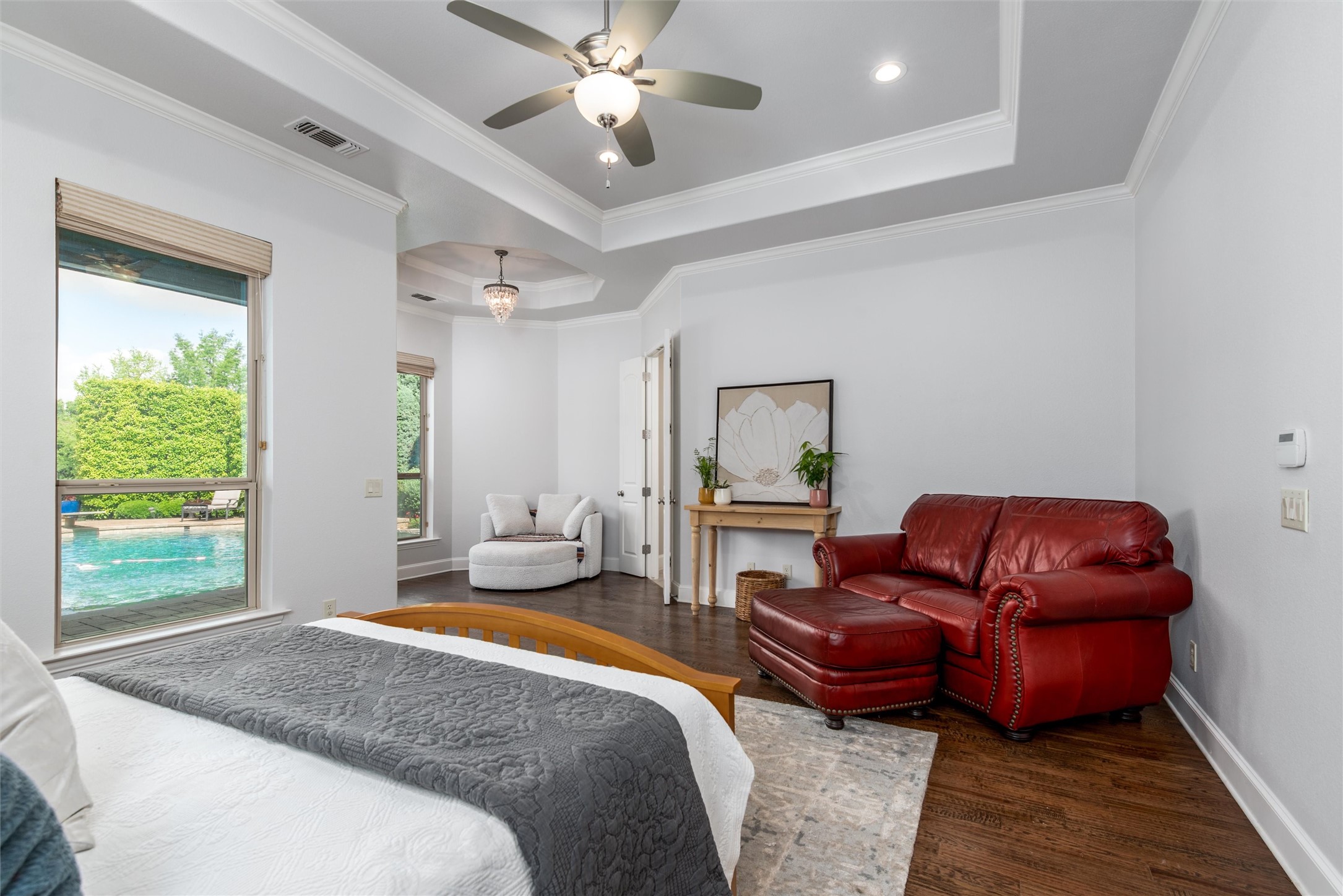 3307 Twin Lakes Drive