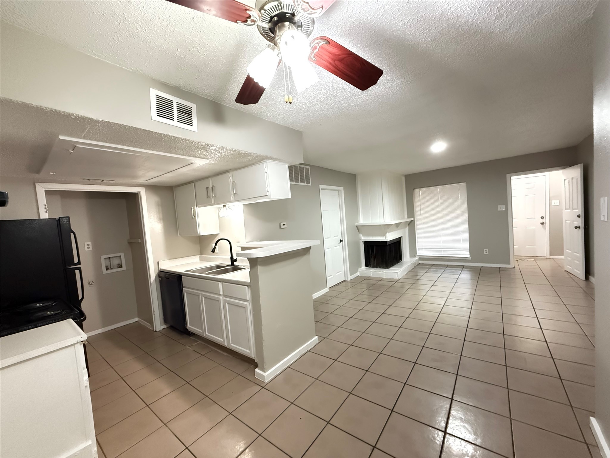 7152 Fair Oaks Avenue 1052