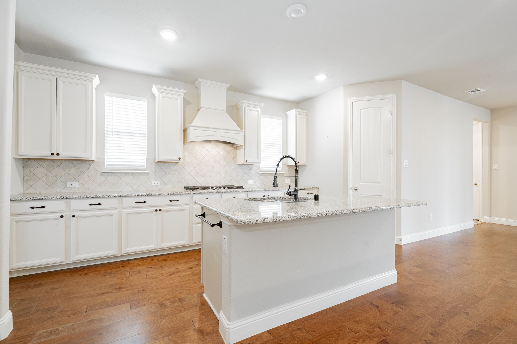 286 Greenhill Avenue