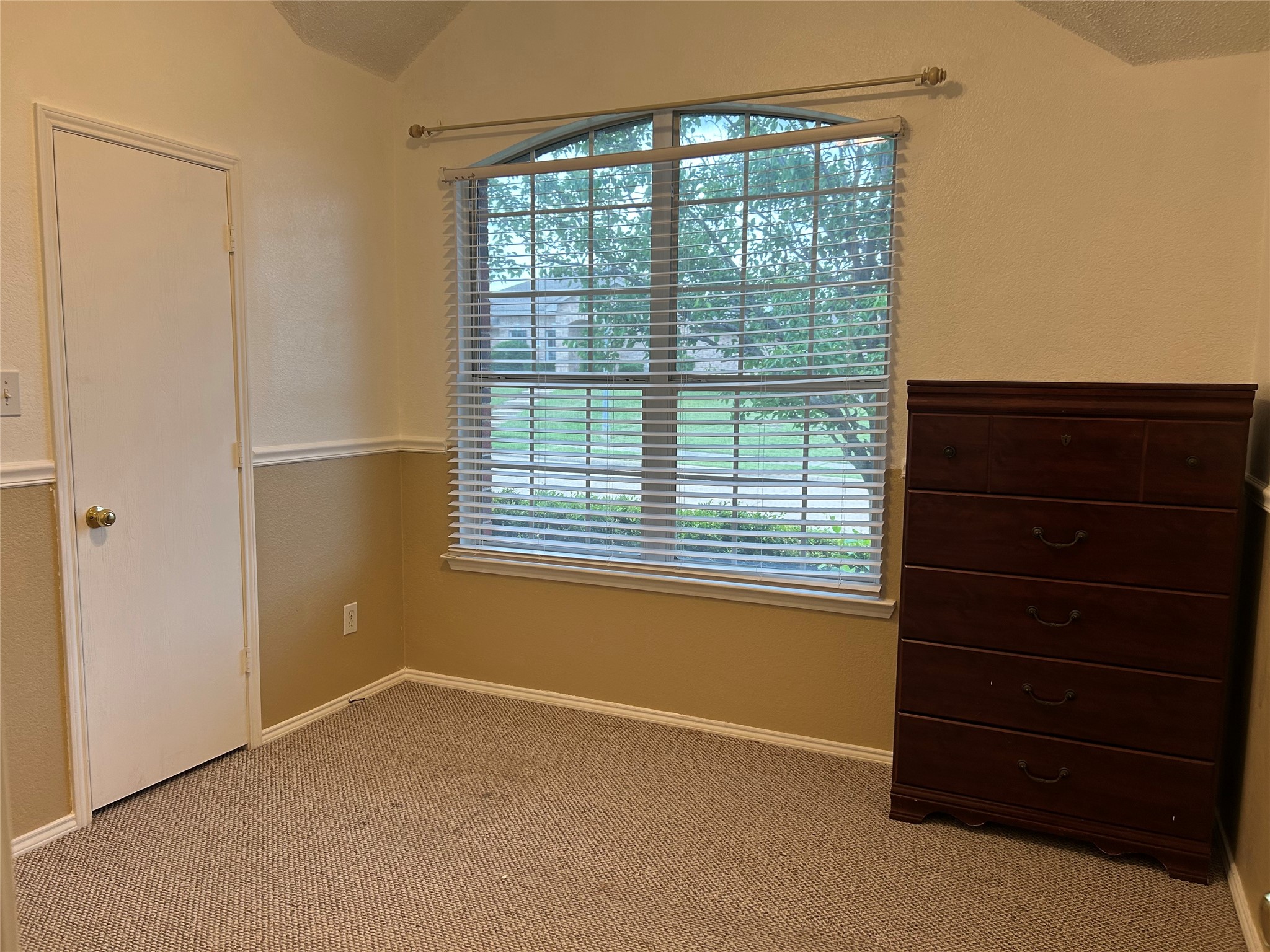 2044 Pecan Creek Drive