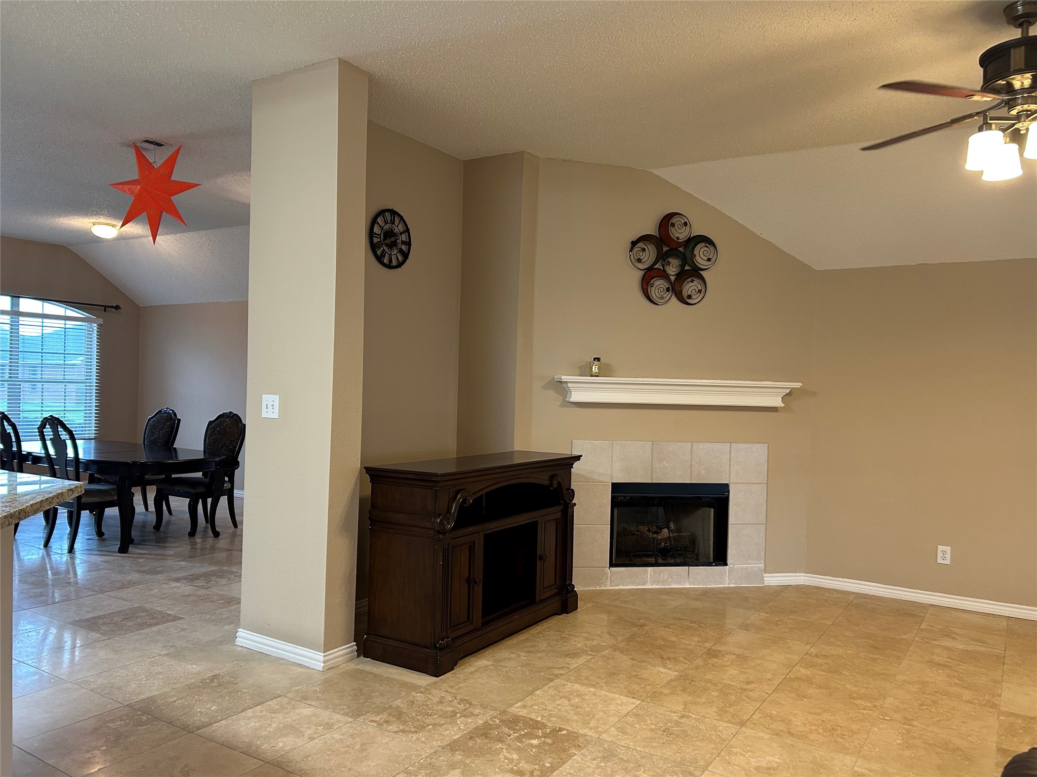 2044 Pecan Creek Drive