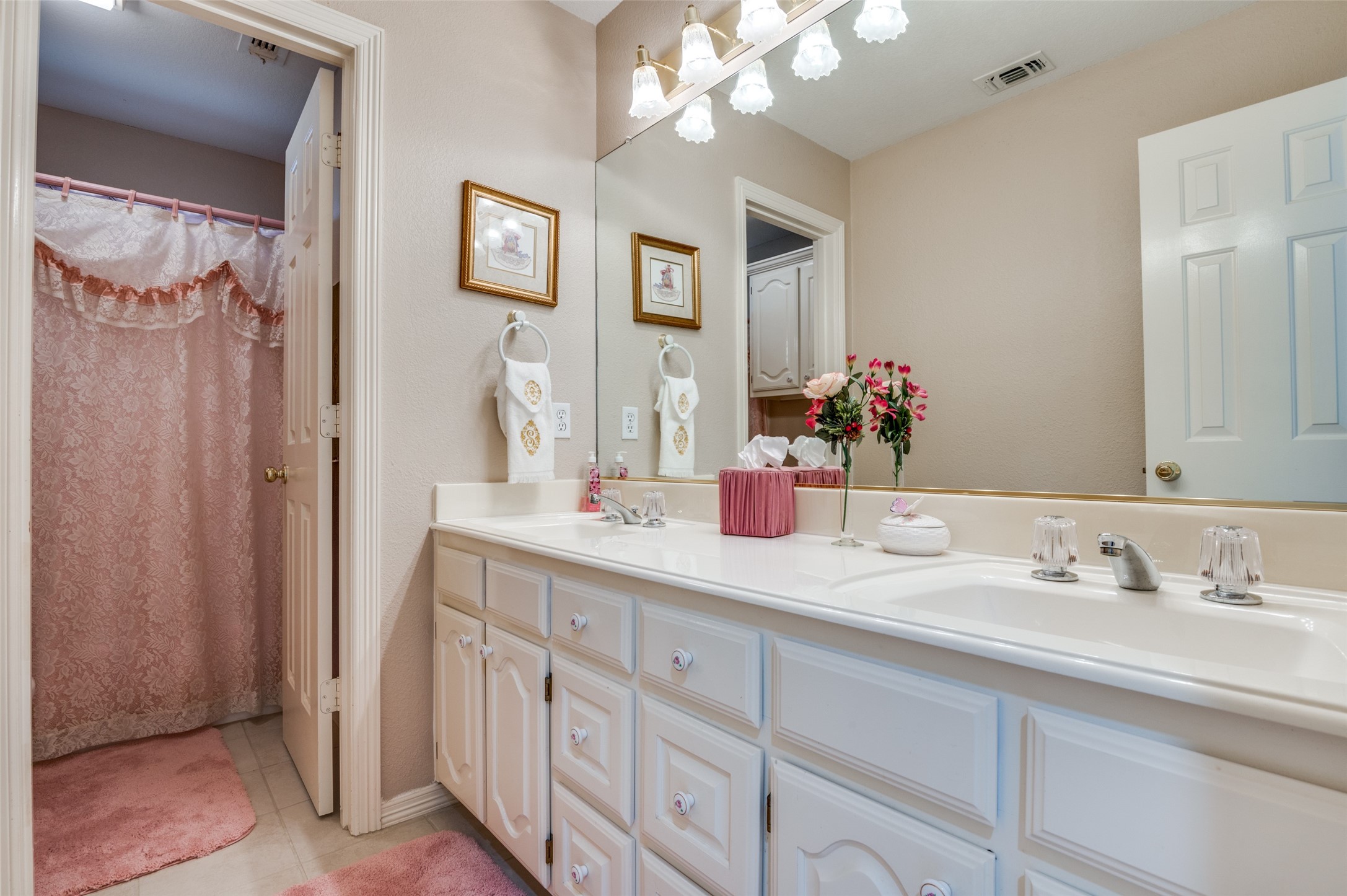 815 Laurel Hills Court