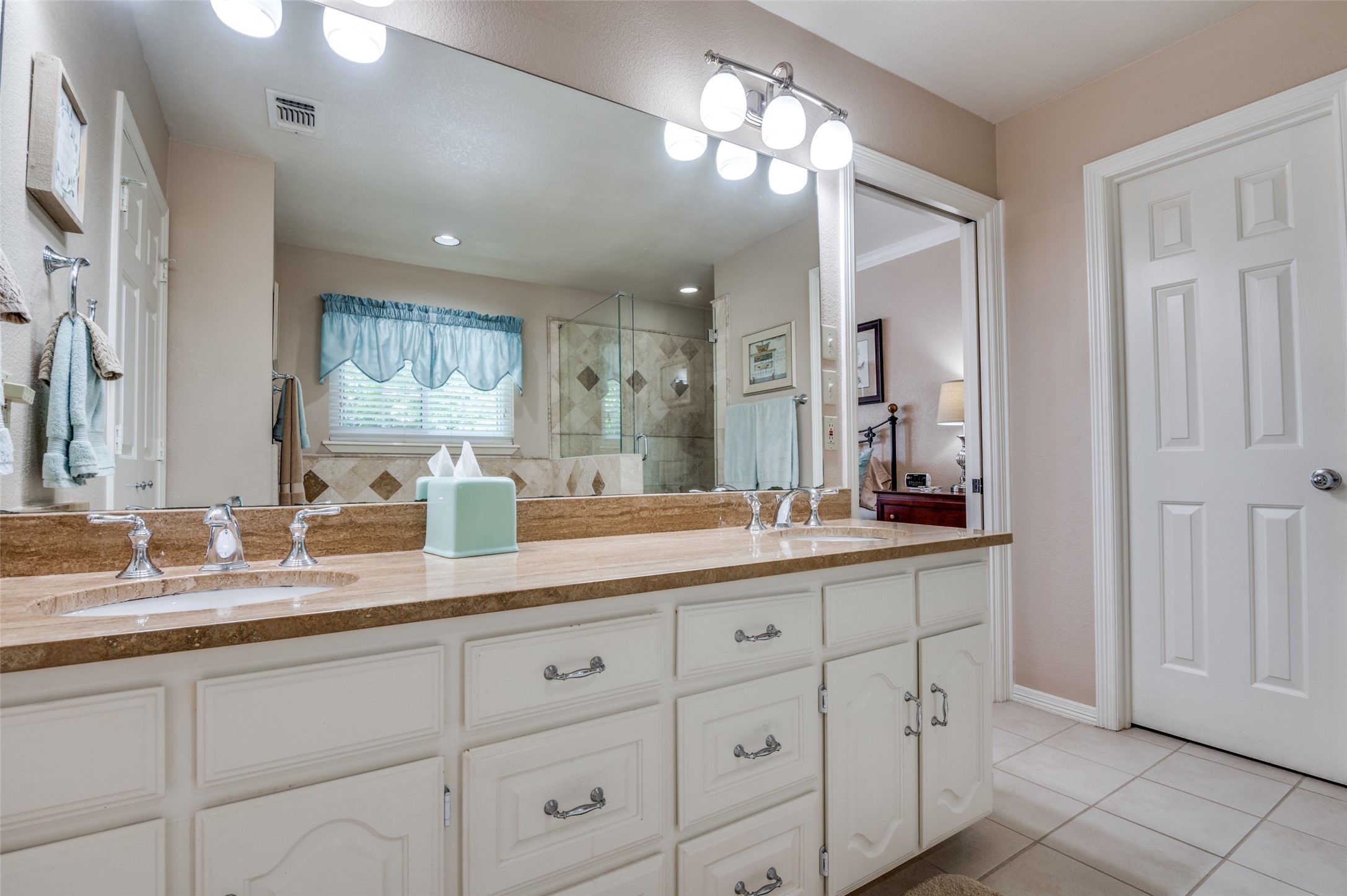 815 Laurel Hills Court