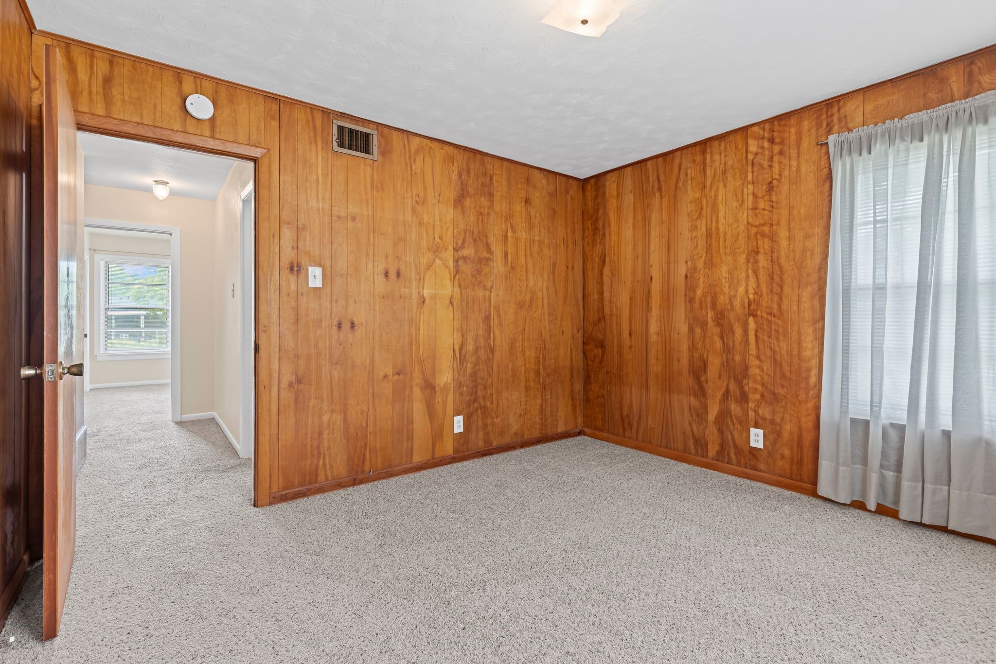 2502 Beverly Drive