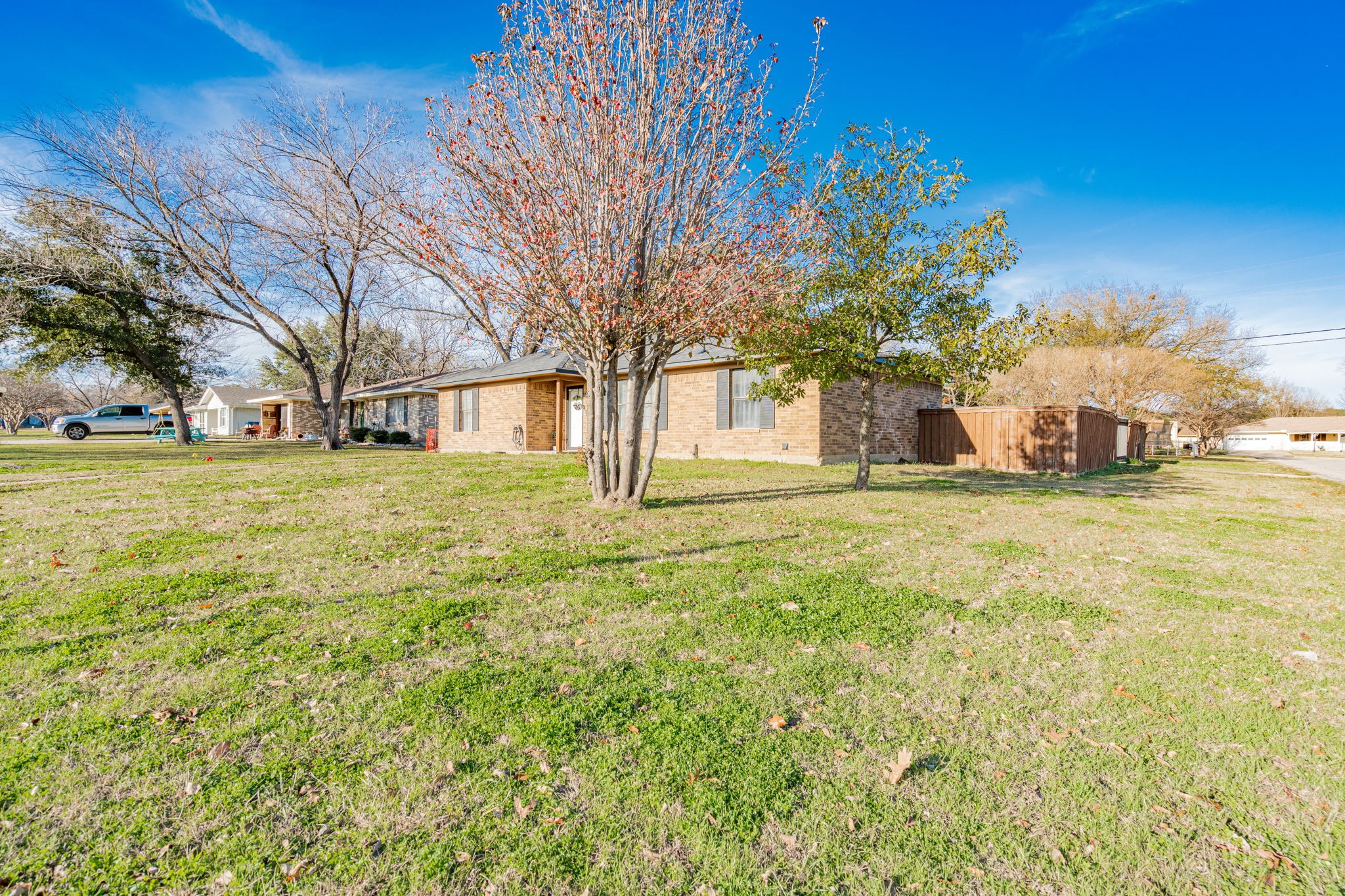 1315 Crestview Drive