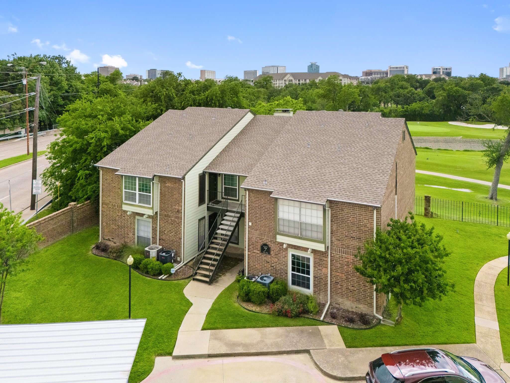 5981 Arapaho Road 702