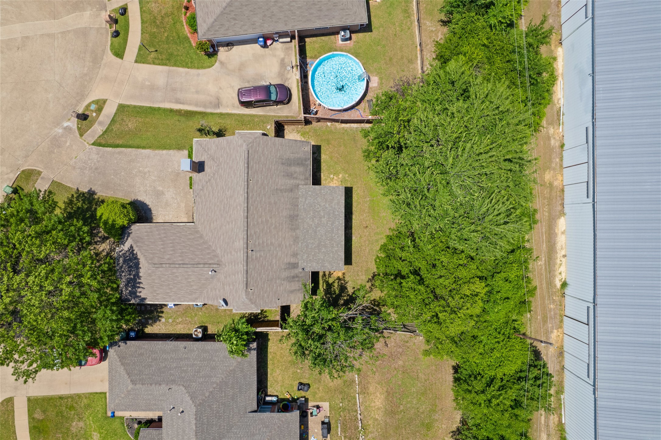 1830 Knob Hill Drive