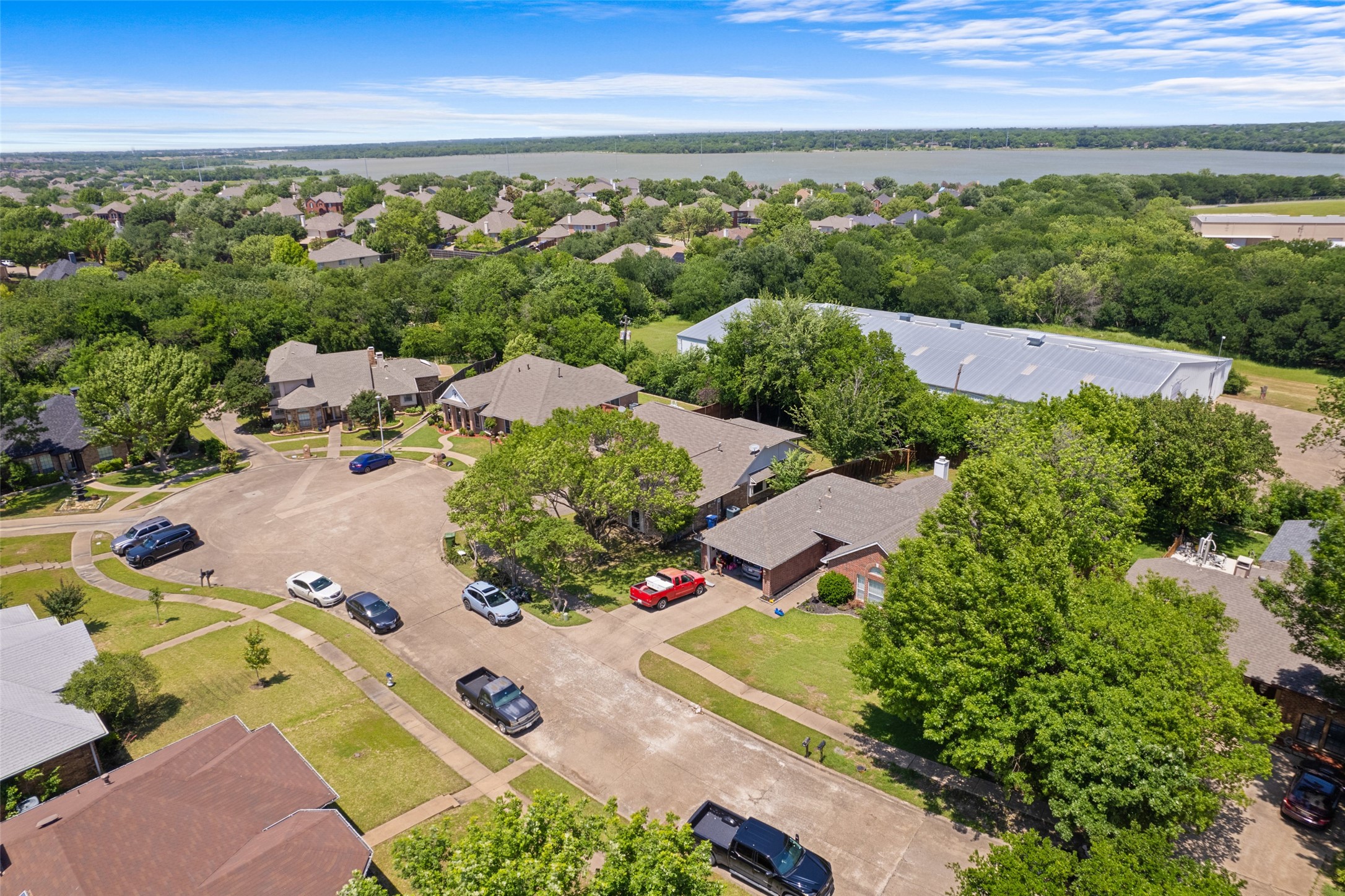 1830 Knob Hill Drive