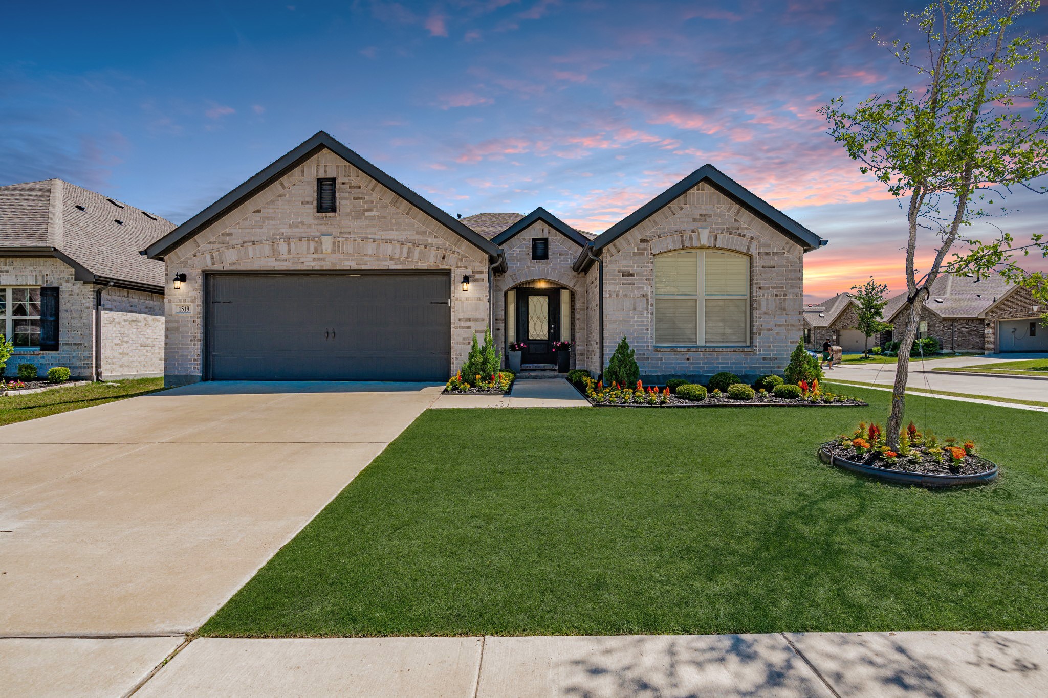 1519 Fairweather Way