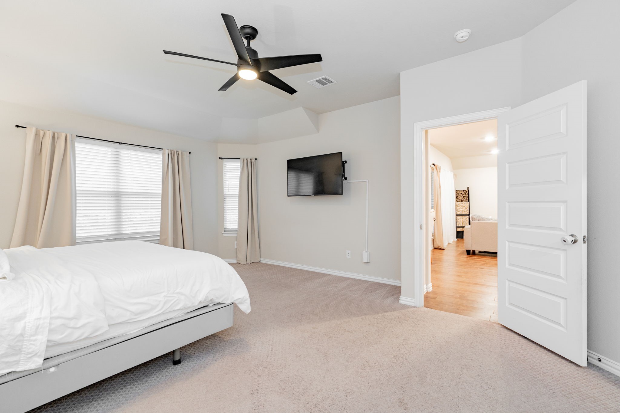 1519 Fairweather Way