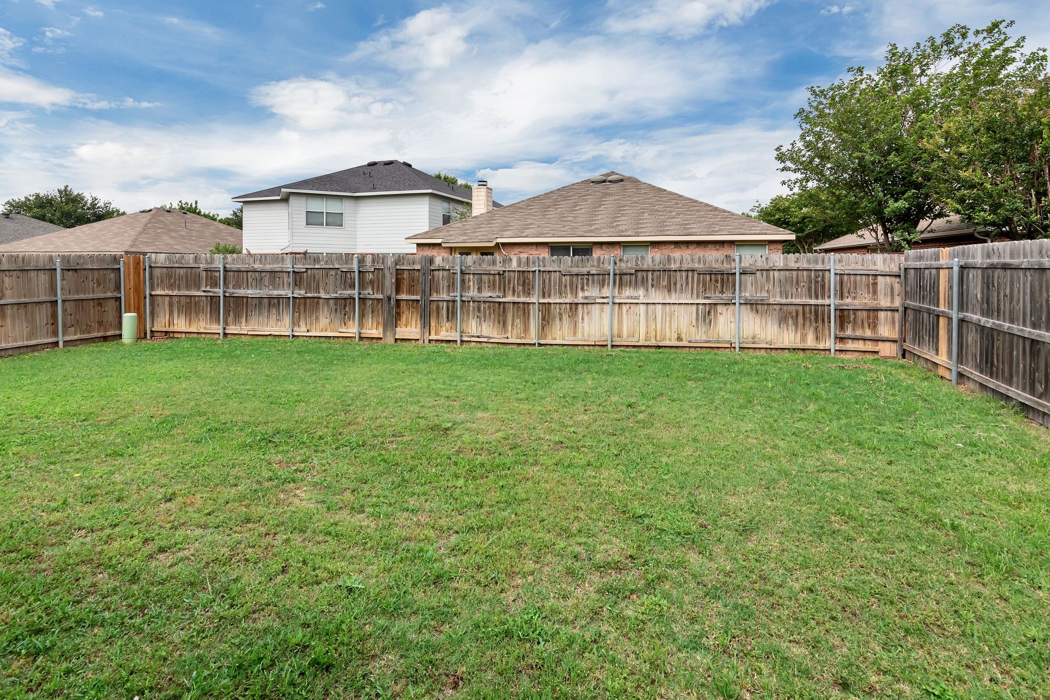 10721 Emerald Park Lane