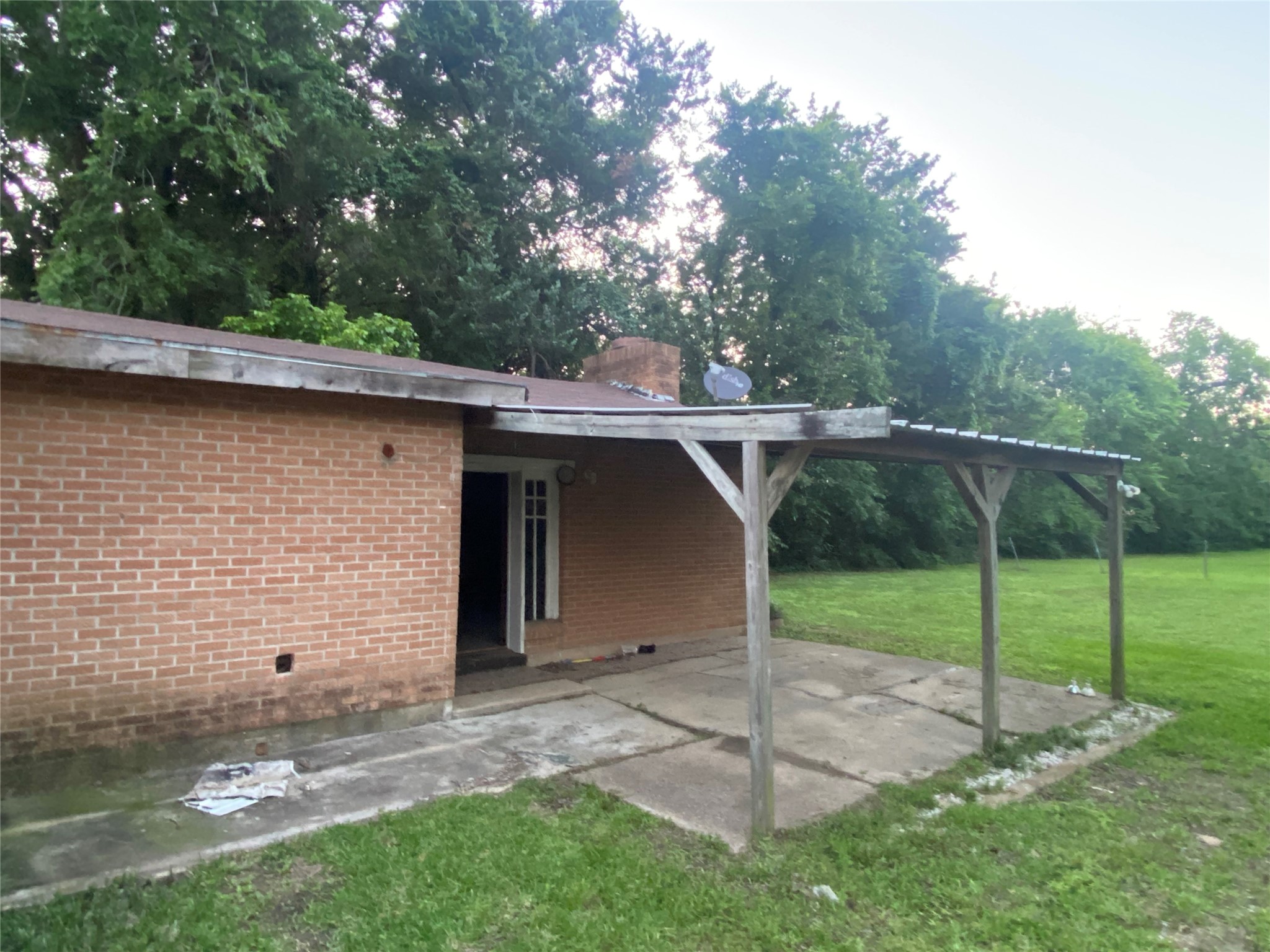 413 E High Street