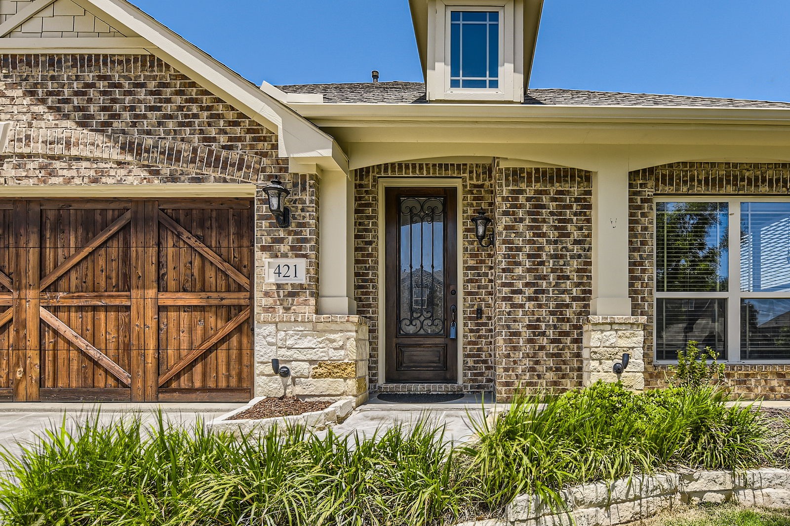 421 Cedar Ridge Drive