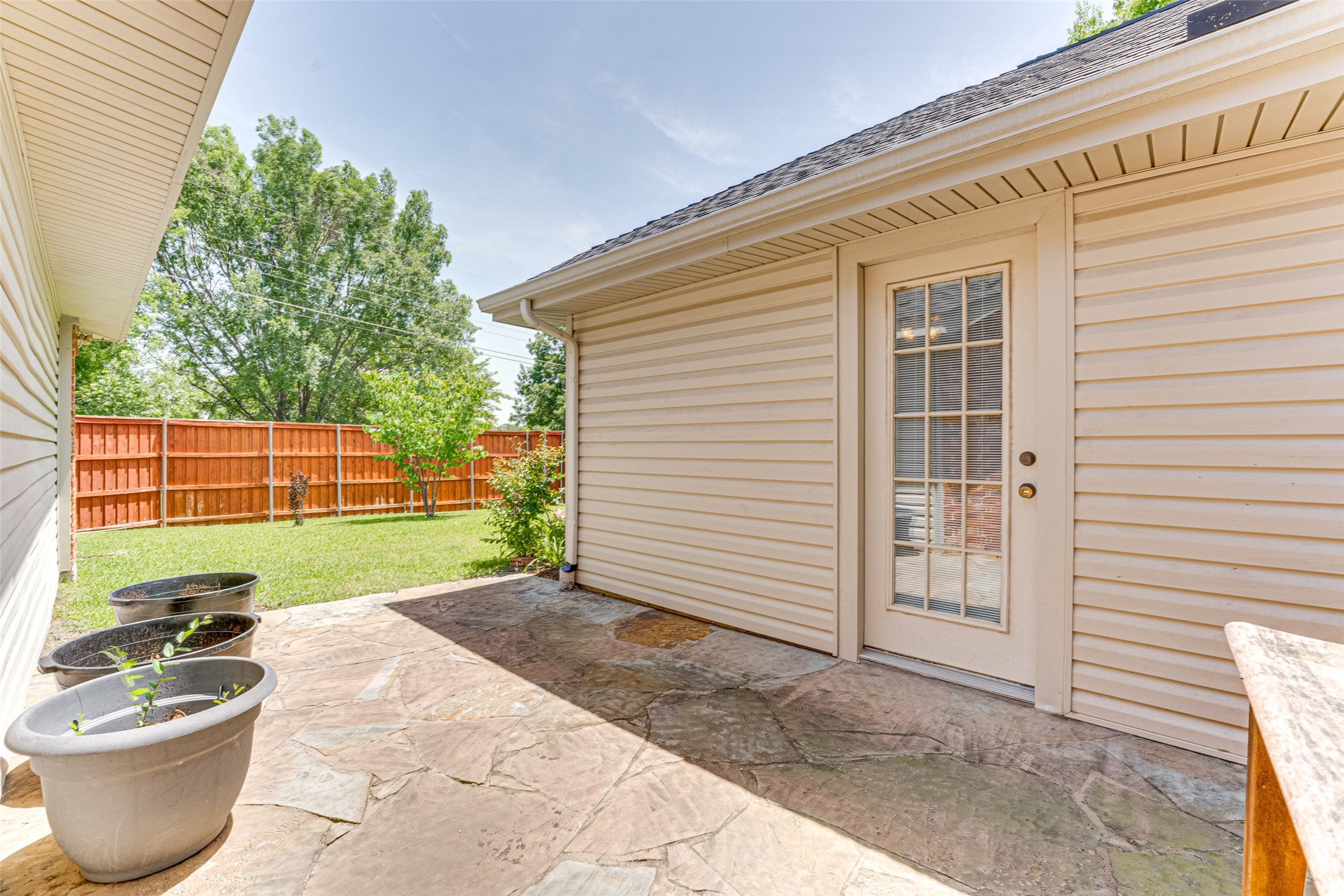 5504 Lee Hutson Lane
