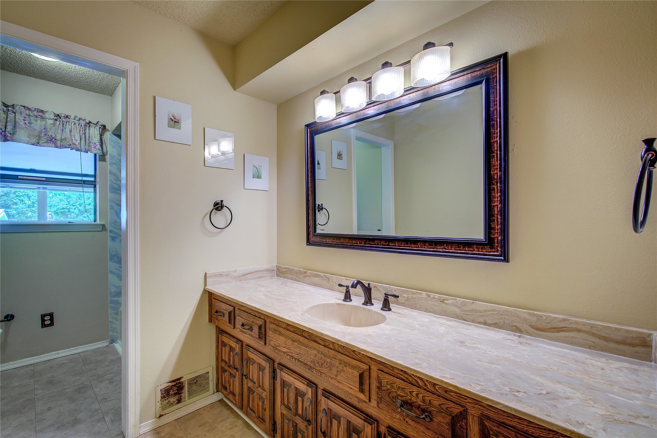 3438 Morning Star Lane
