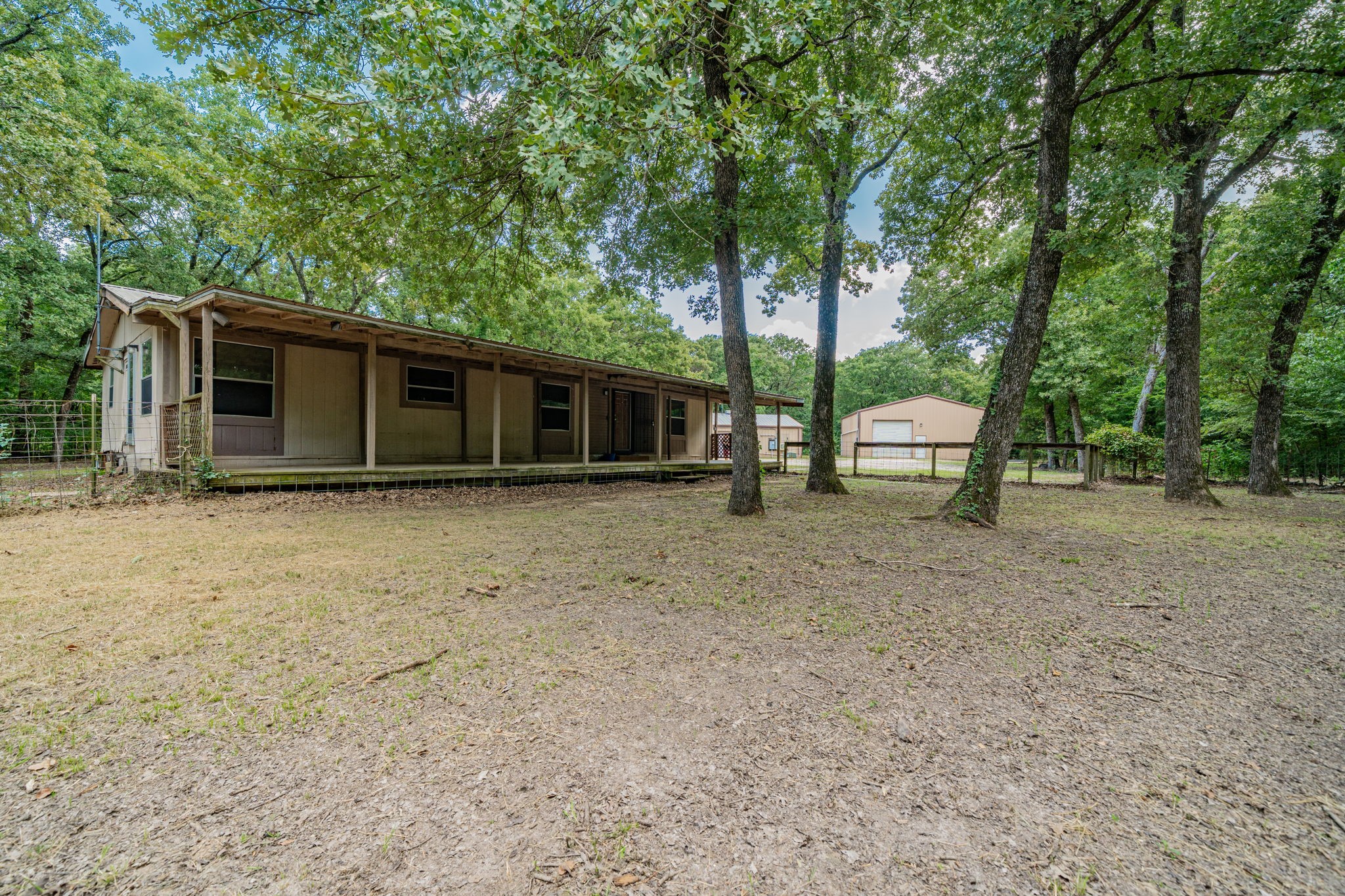 33112 County Road 2142