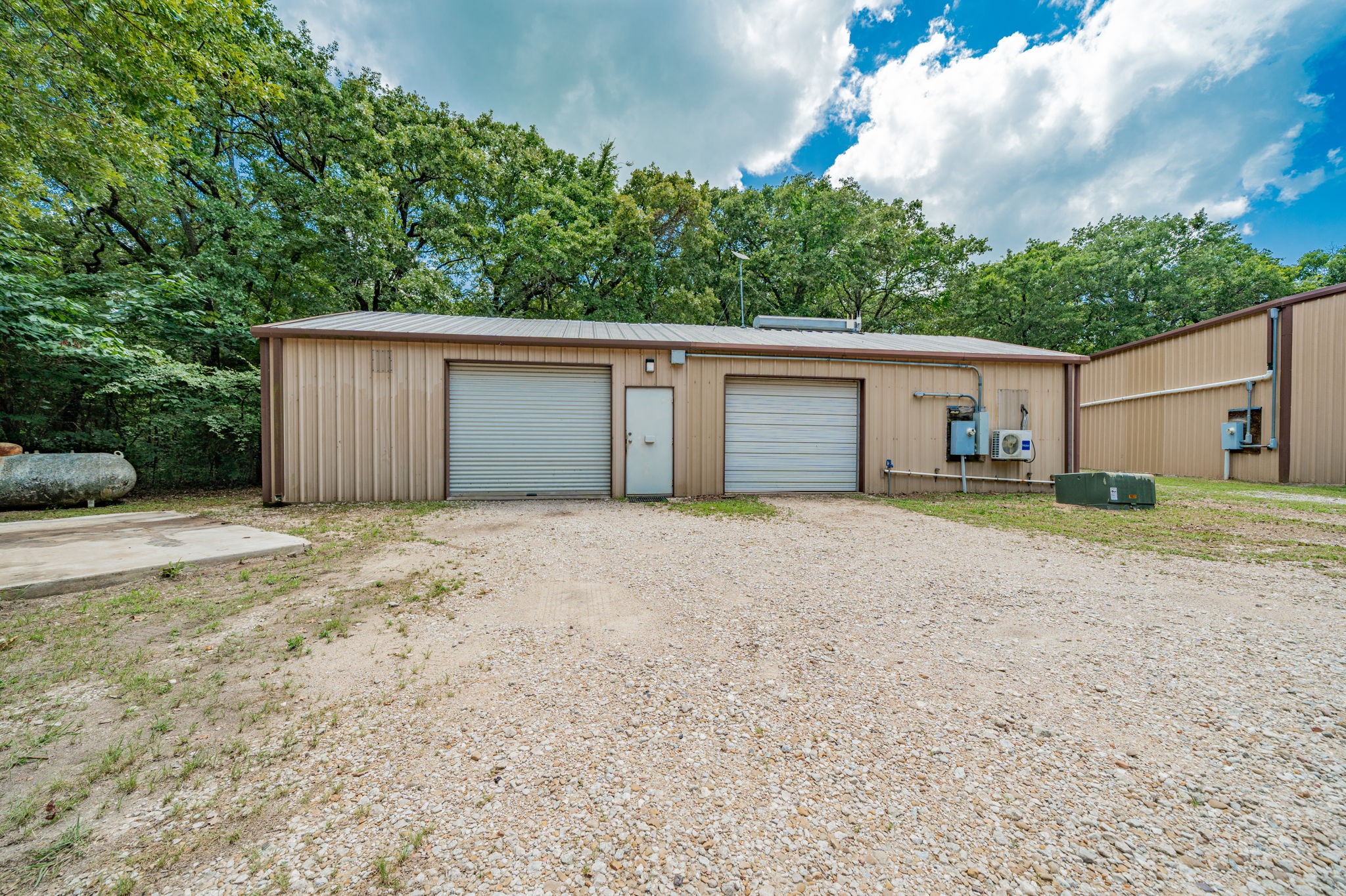 33112 County Road 2142